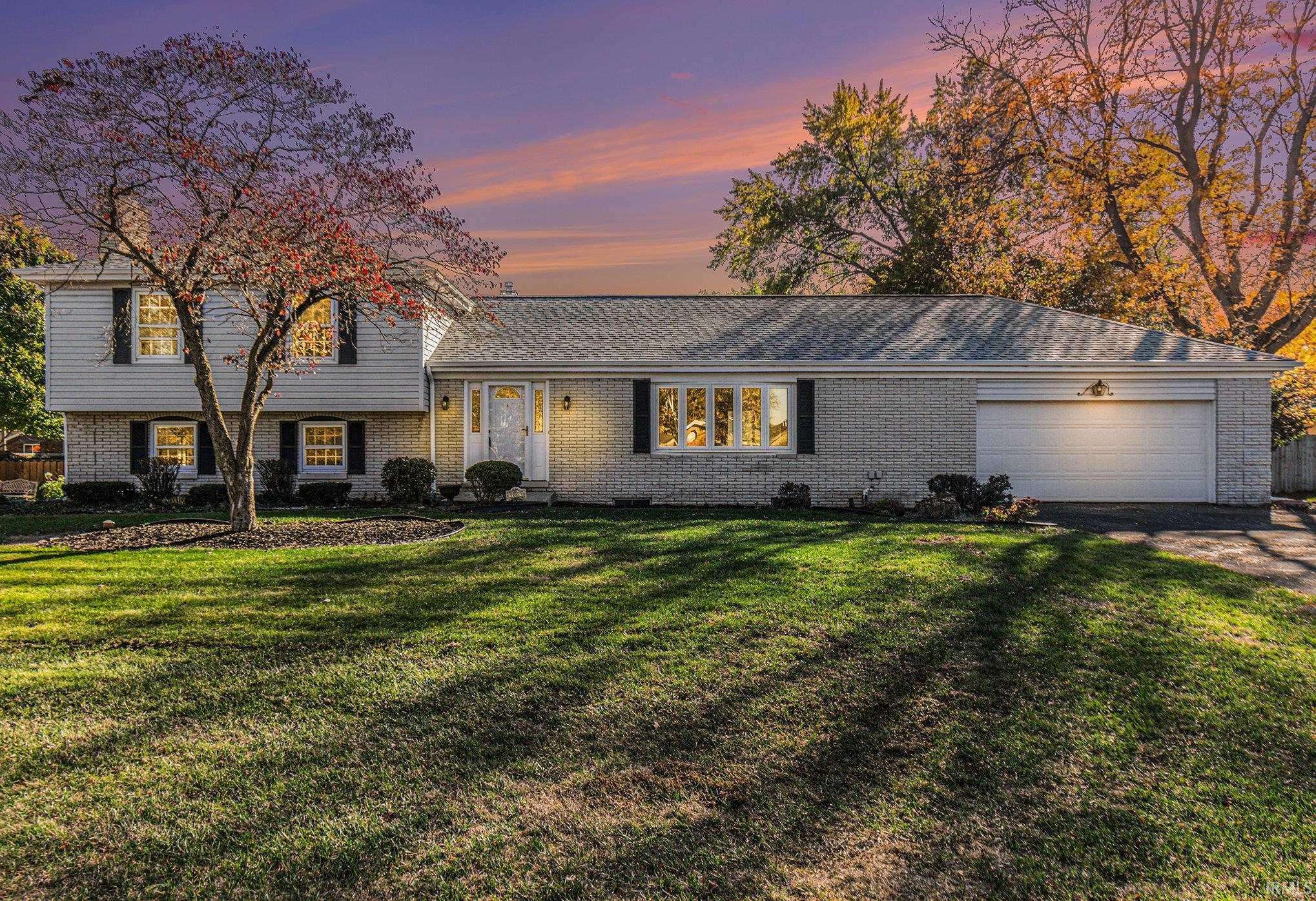 3009 East Lake Drive South ***, Elkhart, IN 46514