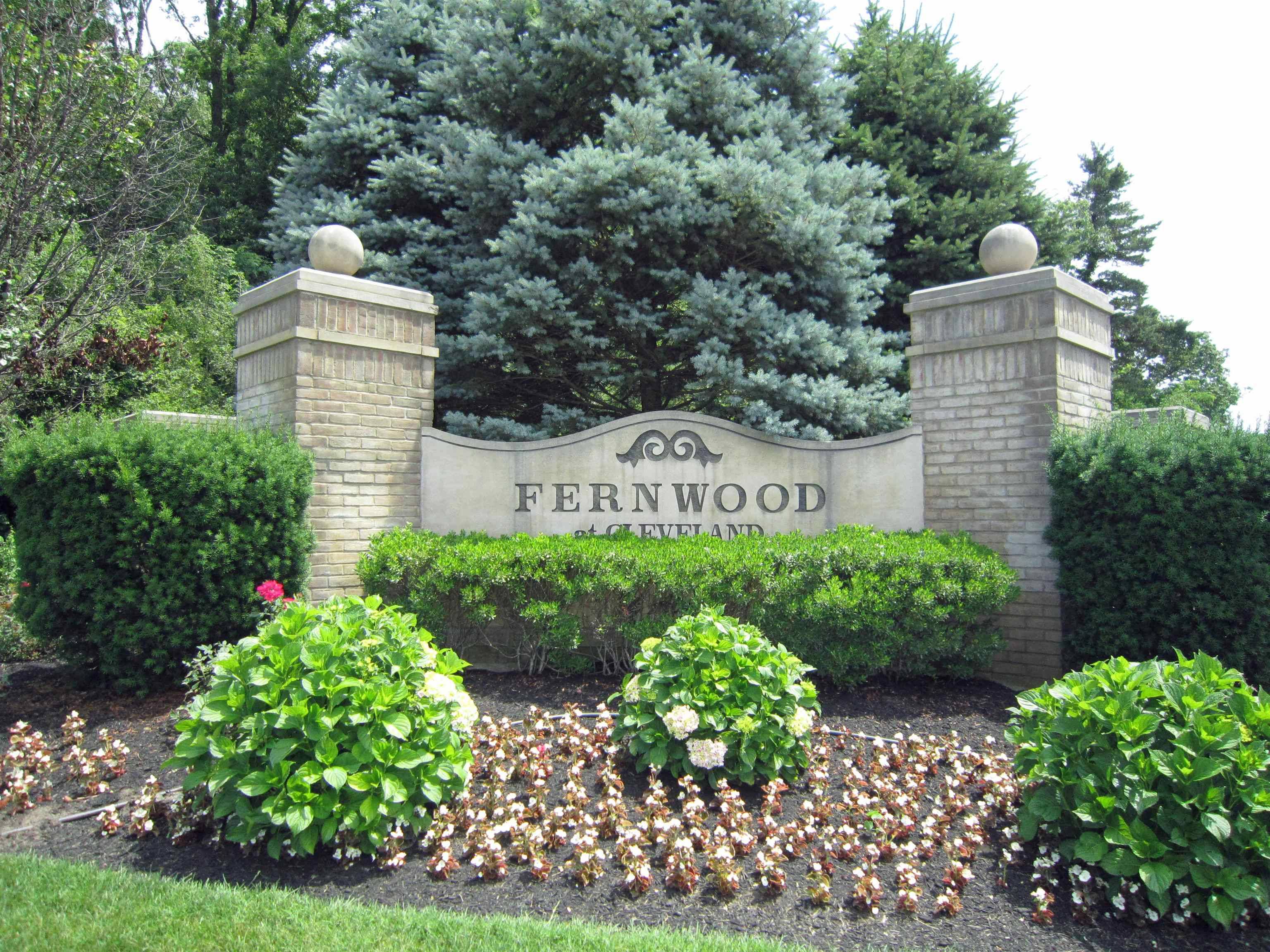 53040 Summer Breeze DR, South Bend, IN 46637