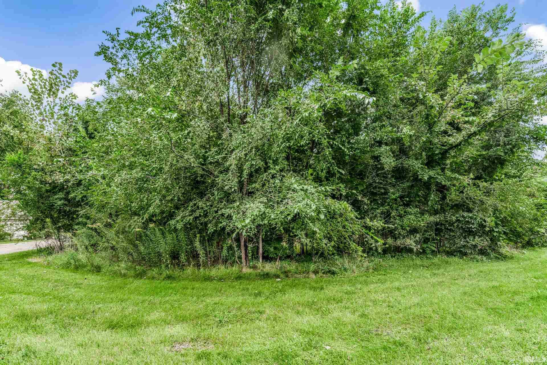 53468 Old Woodbridge CT, South Bend, IN 46637