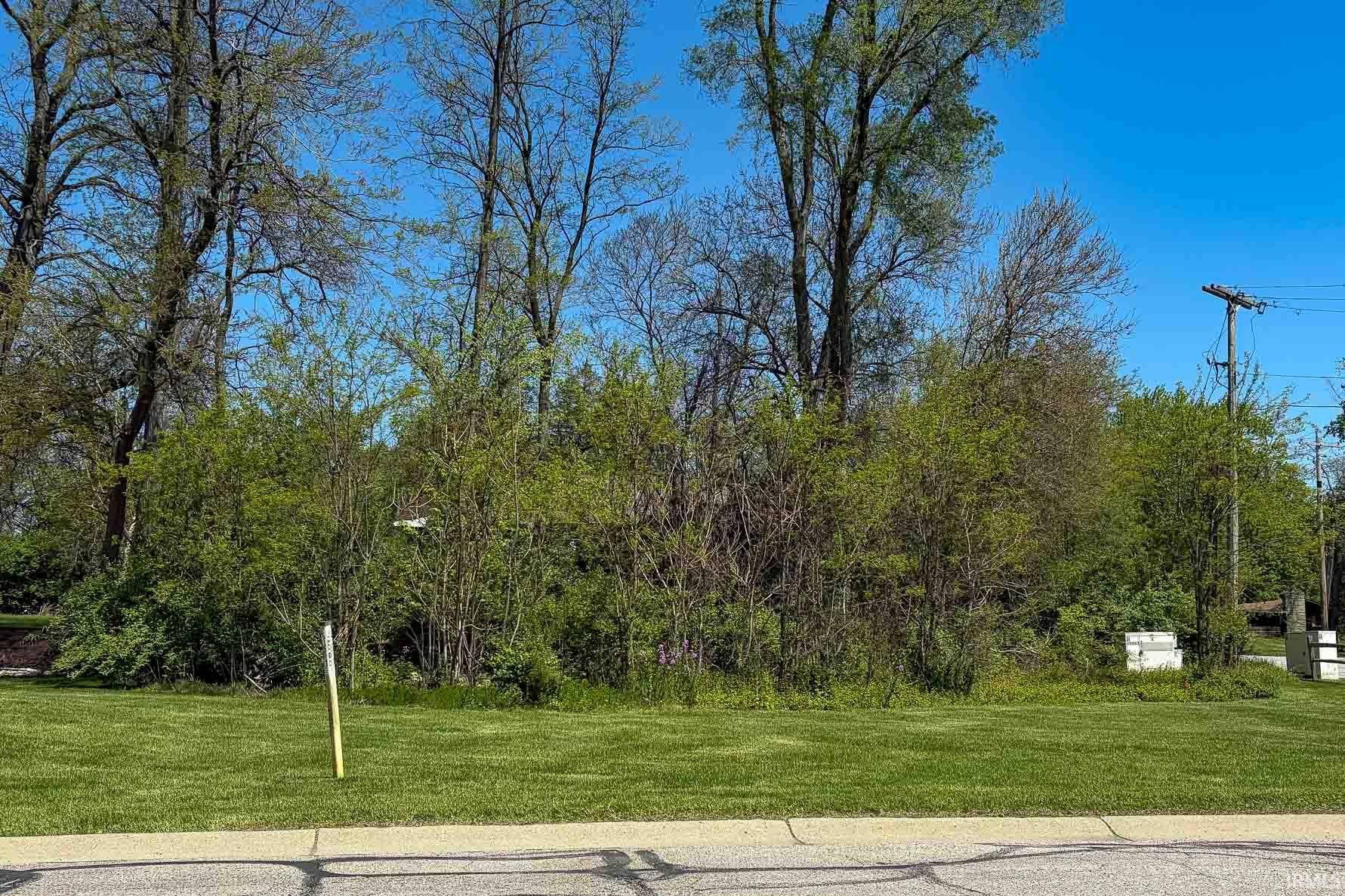 18015 Stoneridge DR, South Bend, IN 46637