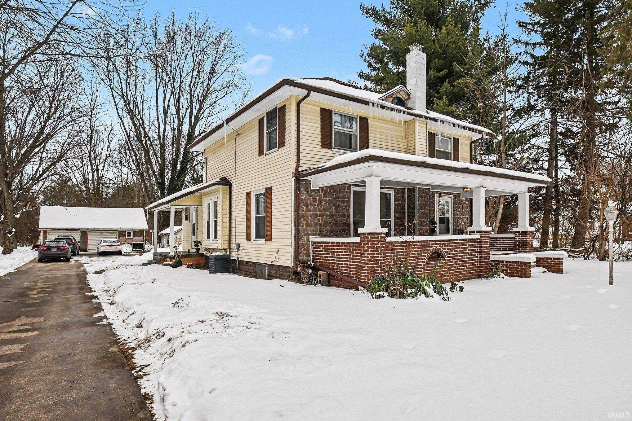 2731 Pleasant Plain AVE, Elkhart, IN 46517