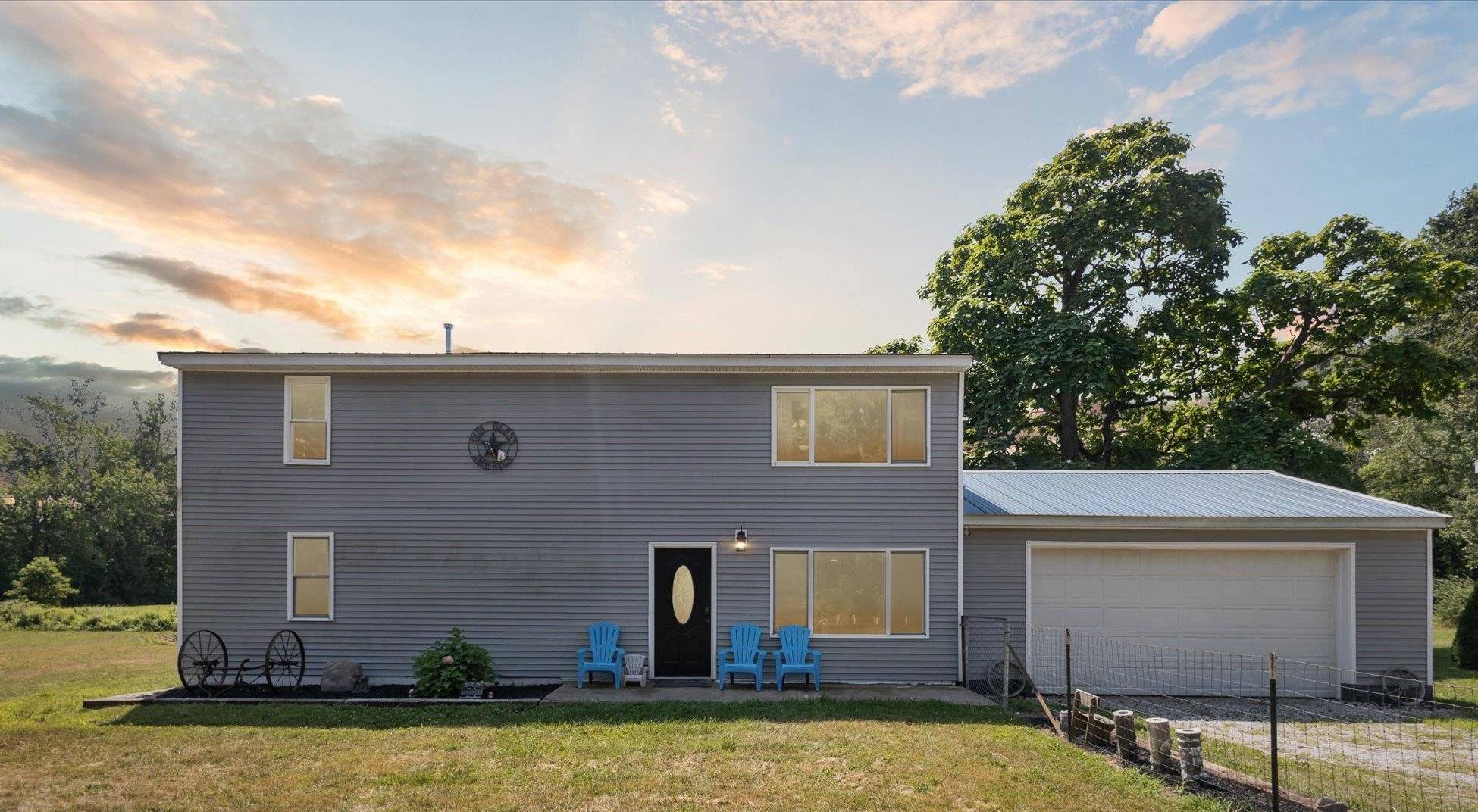 10374 Douglas RD, Osceola, IN 46561