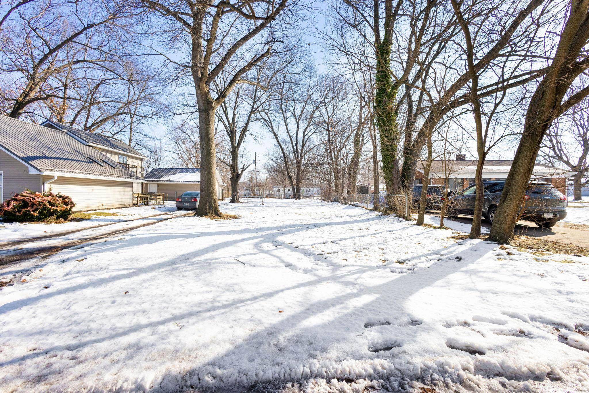 1236 Waurika ST, Elkhart, IN 46516