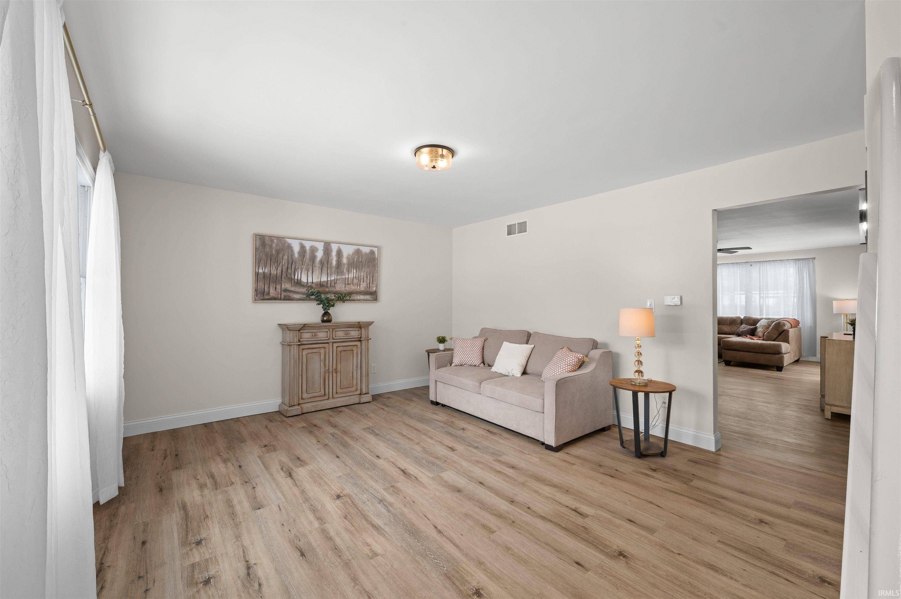 52191 Carriage Hills DR, South Bend, IN 46635-1006