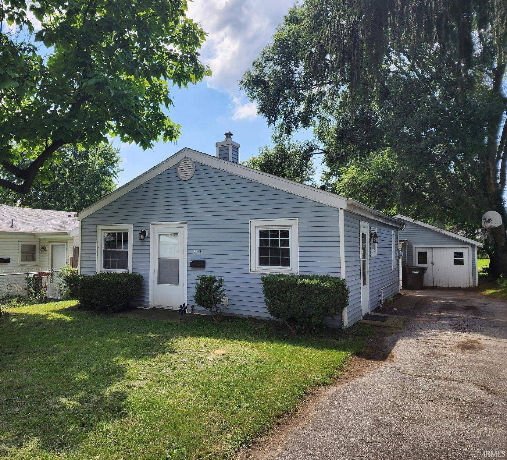 1133 N Kentucky ST, South Bend, IN 46628-1448