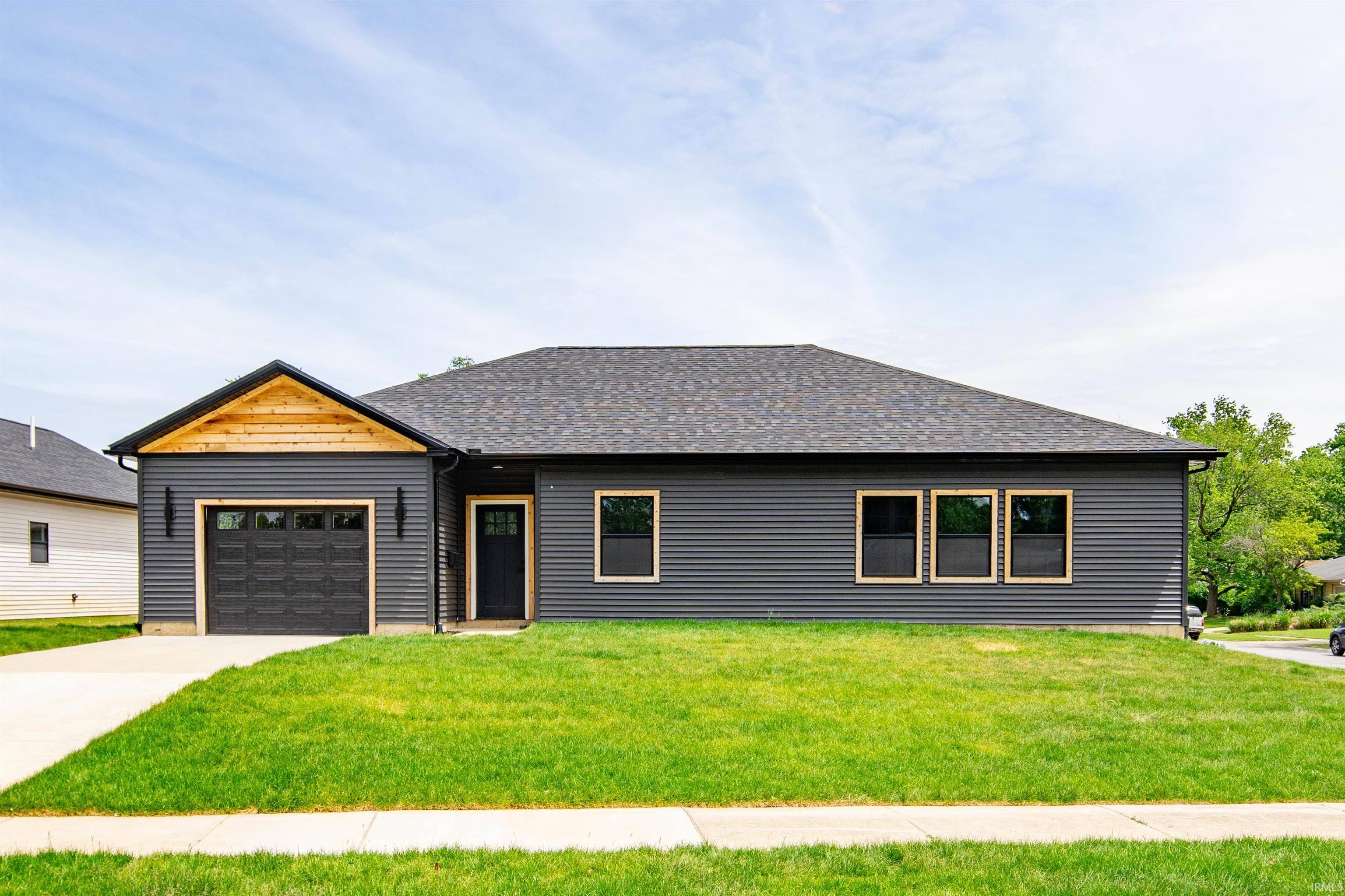 4830 York RD, South Bend, IN 46614