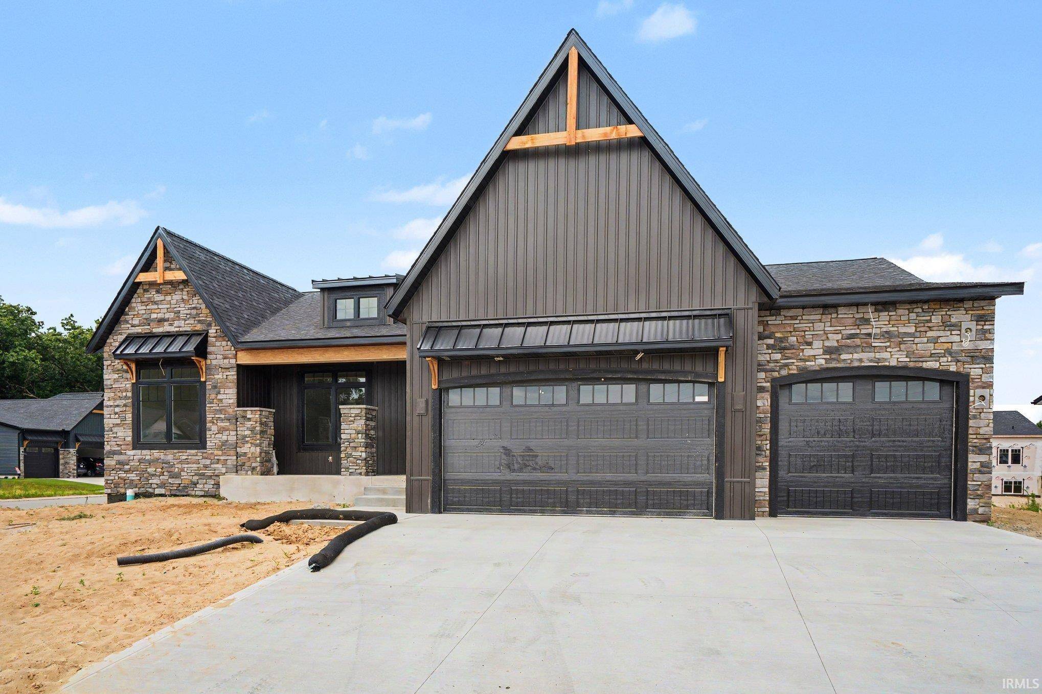 11197 Dickens Lot 324 CT, Osceola, IN 46561