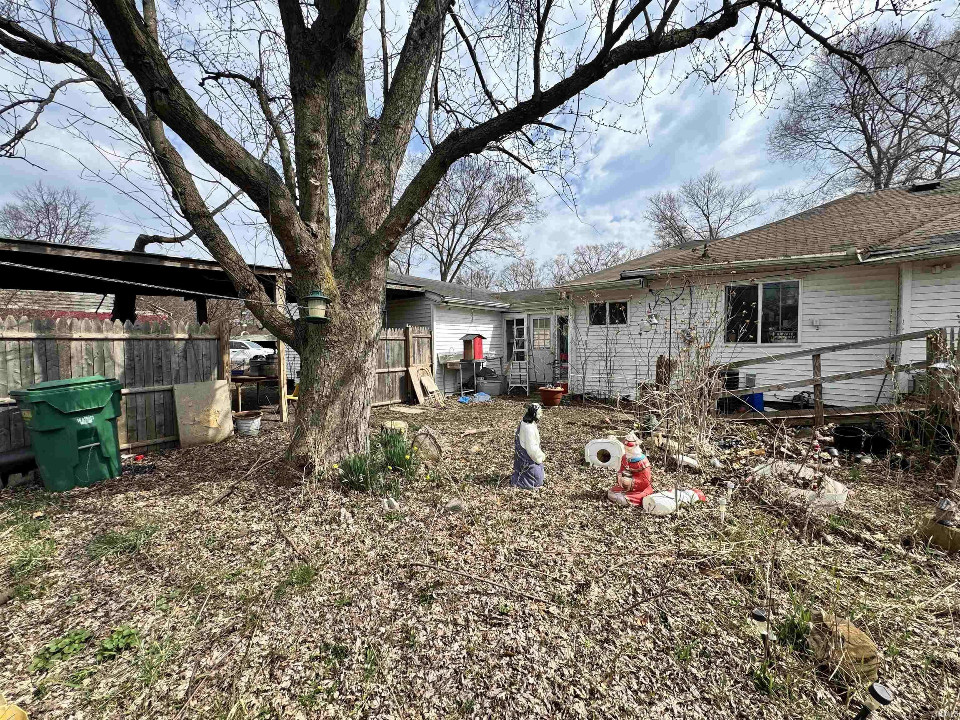 24585 Fillmore RD, South Bend, IN 46619