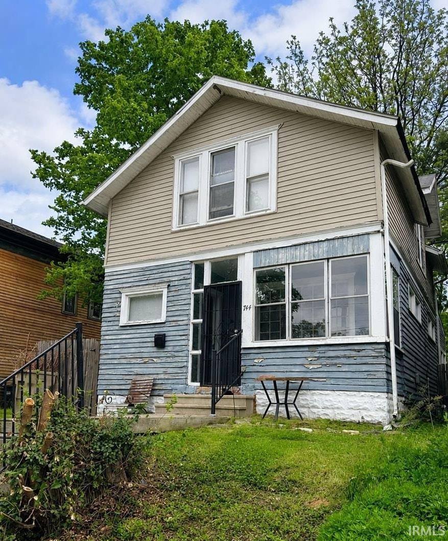 744 Portage AVE, South Bend, IN 46616-1342