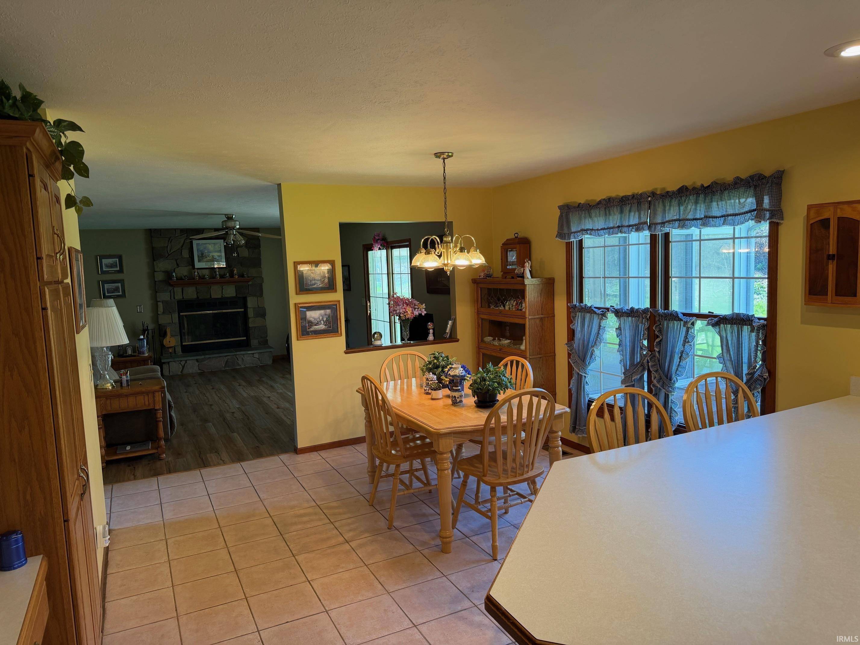 12369 Coral CT, Plymouth, IN 46563