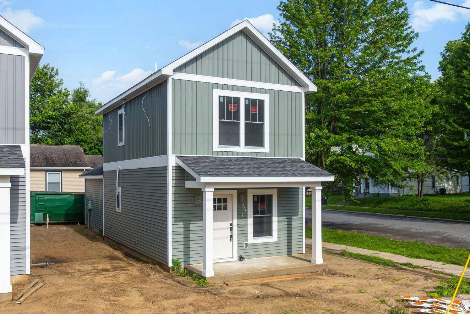 581 N Arthur ST, South Bend, IN 46617-2126