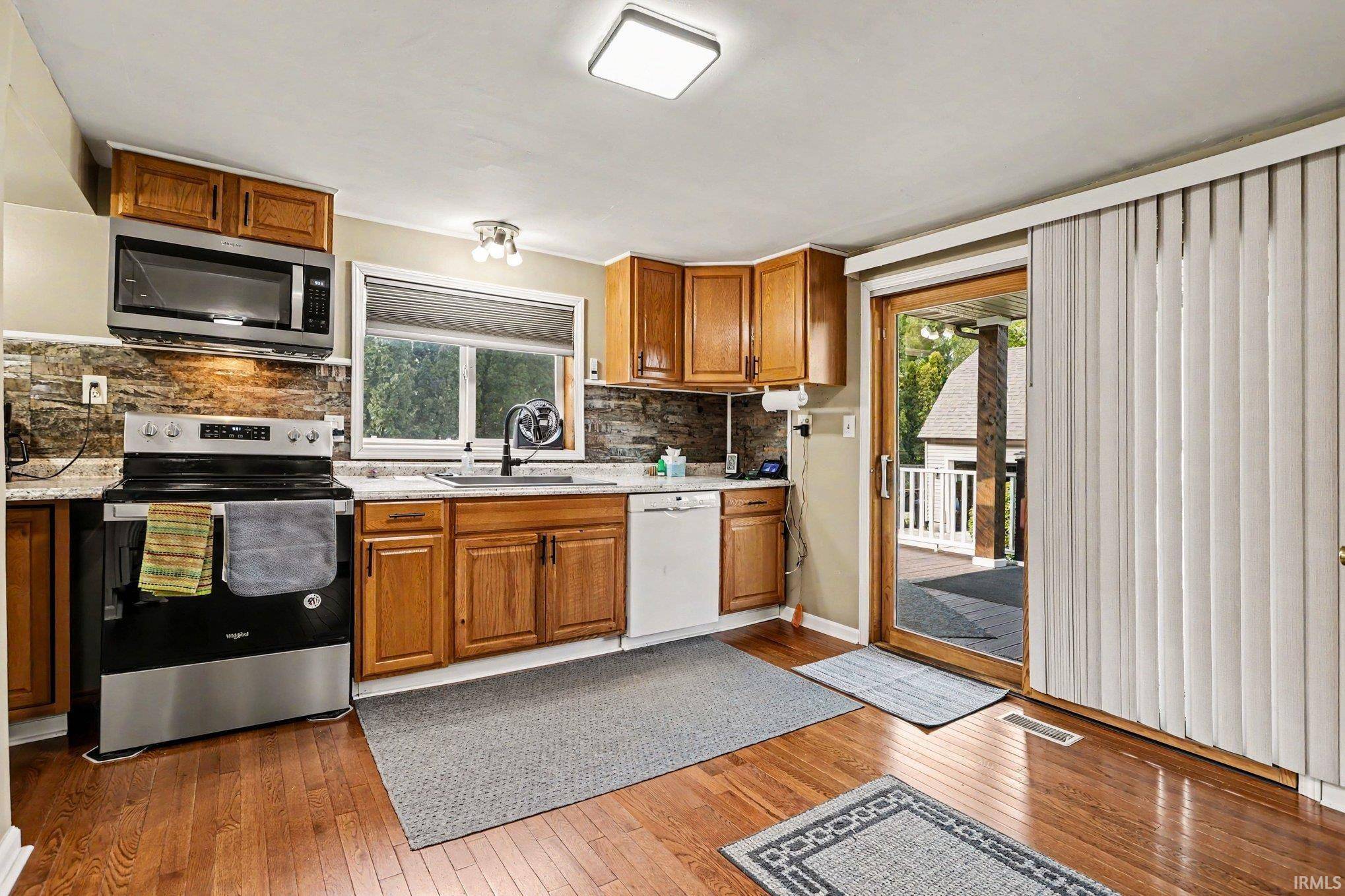 51837 Mayflower RD, South Bend, IN 46628-9602