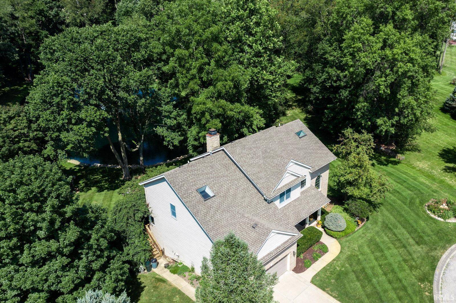 51801 Vance Vista CT, South Bend, IN 46628