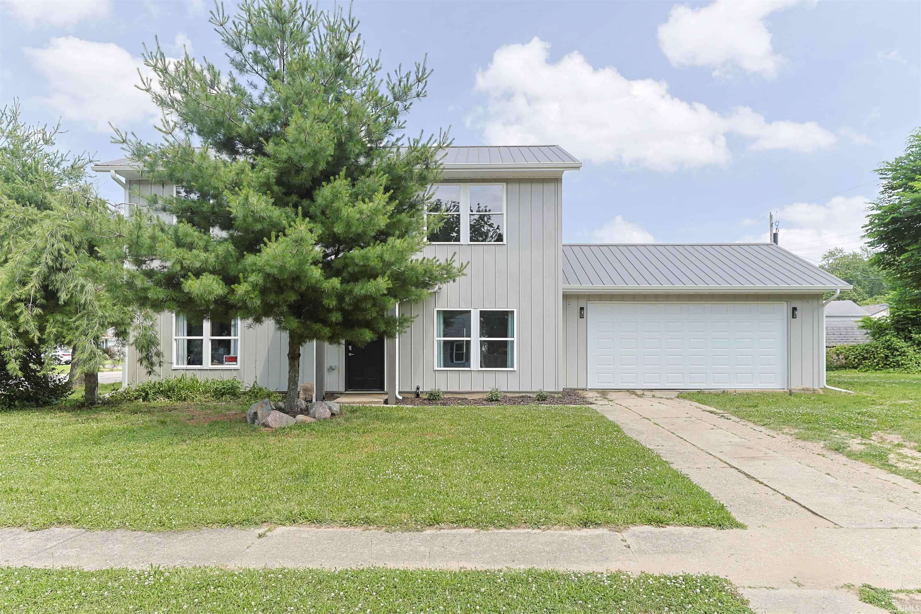 4024 Addison ST, South Bend, IN 46614