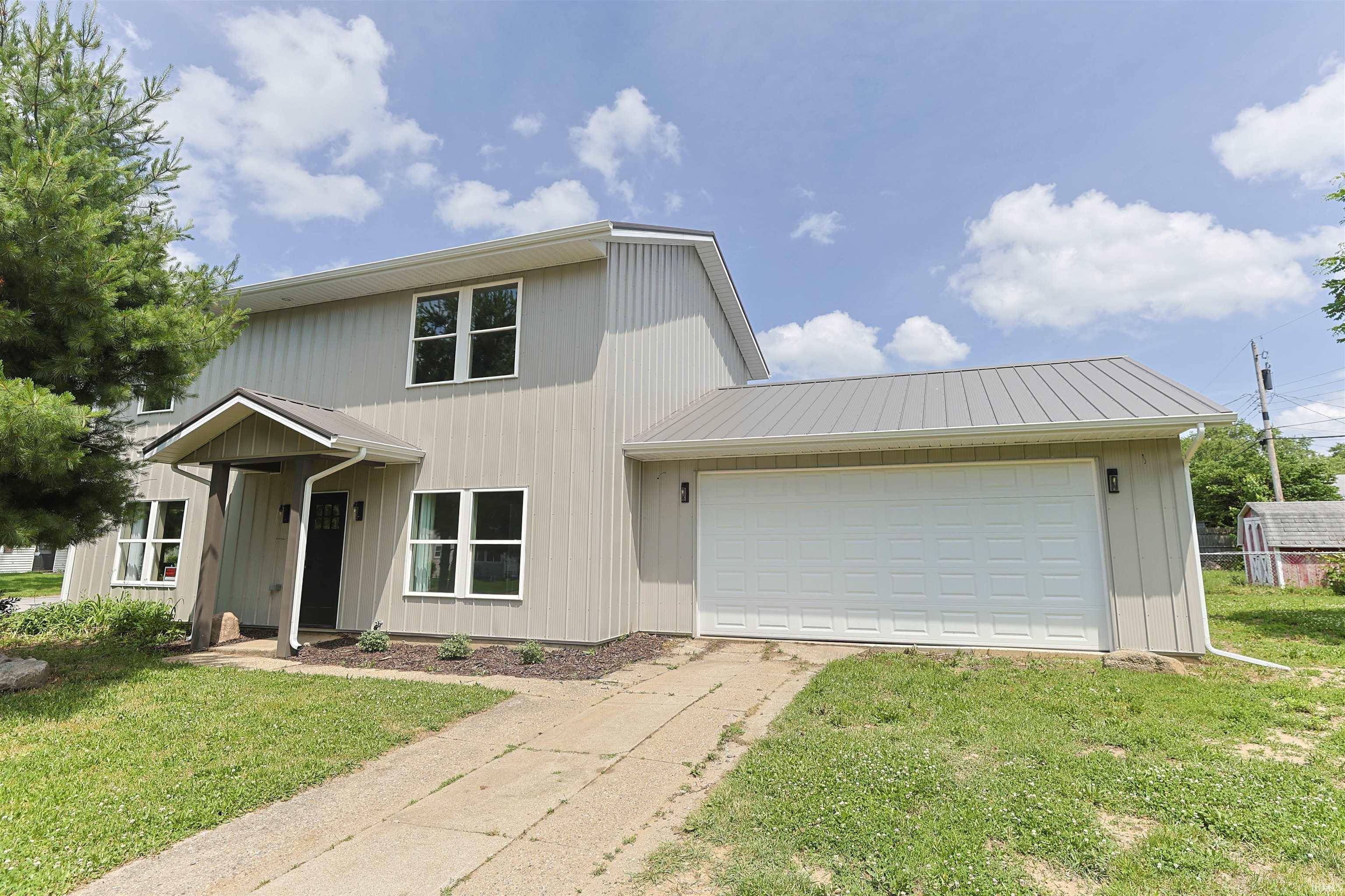 4024 Addison ST, South Bend, IN 46614