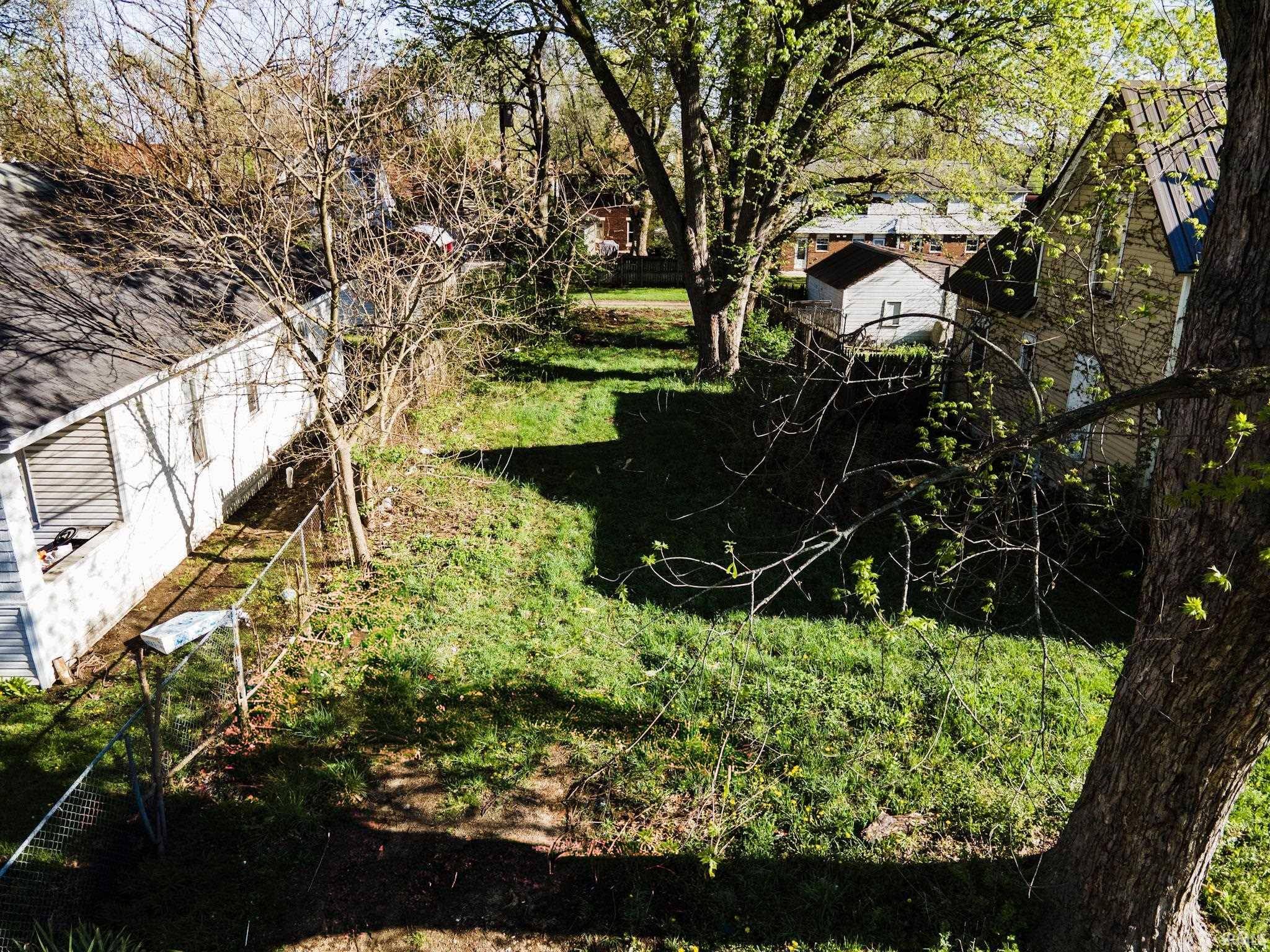 1213 E Indiana AVE, South Bend, IN 46613