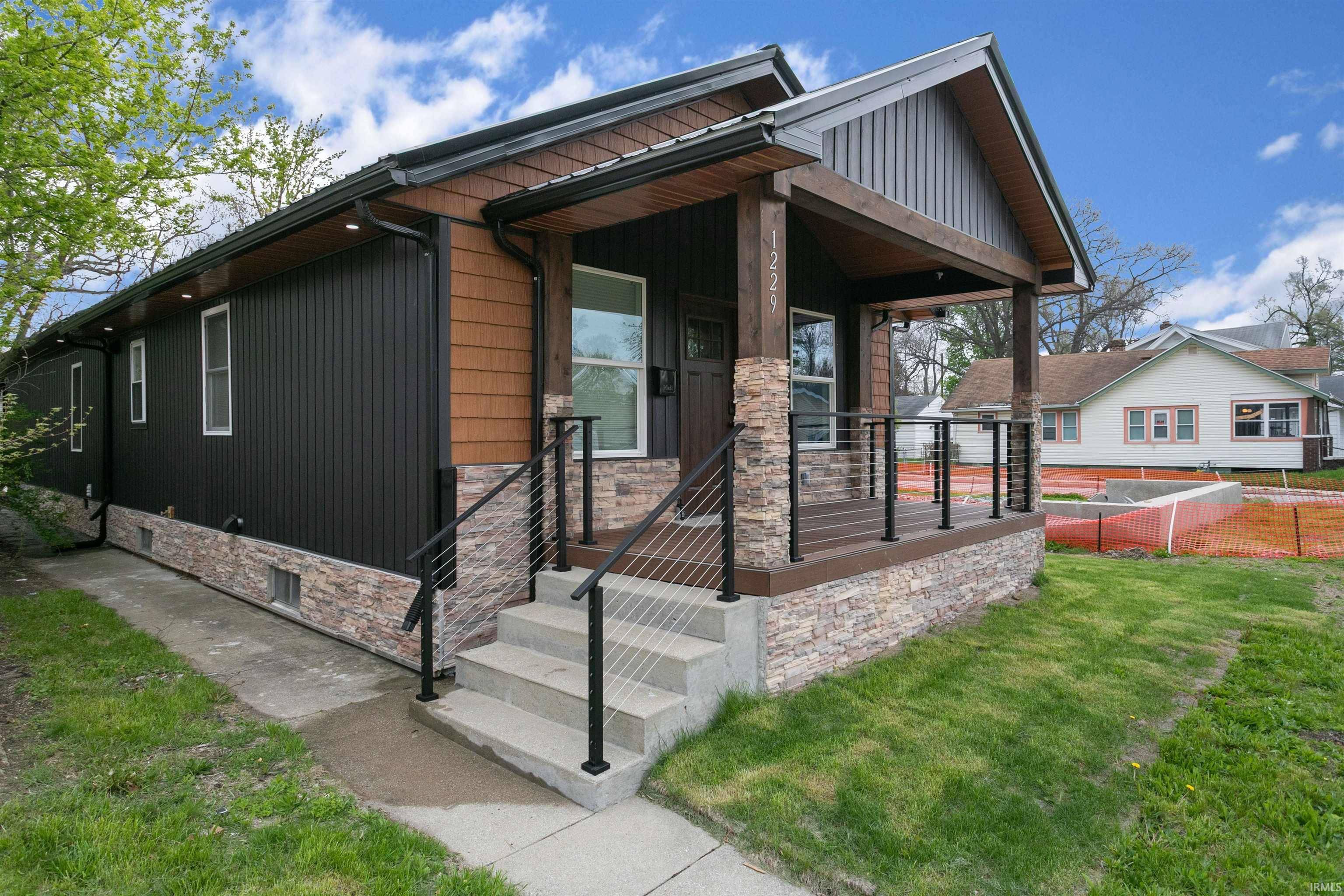 1229 Miner ST, South Bend, IN 46617