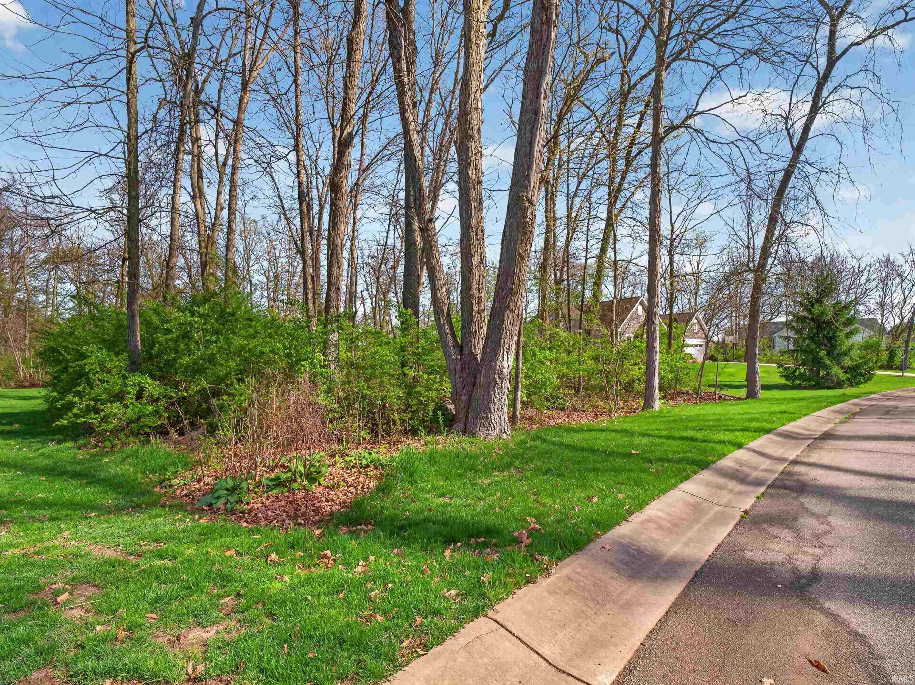 67491 Kensington DR, Goshen, IN 46526