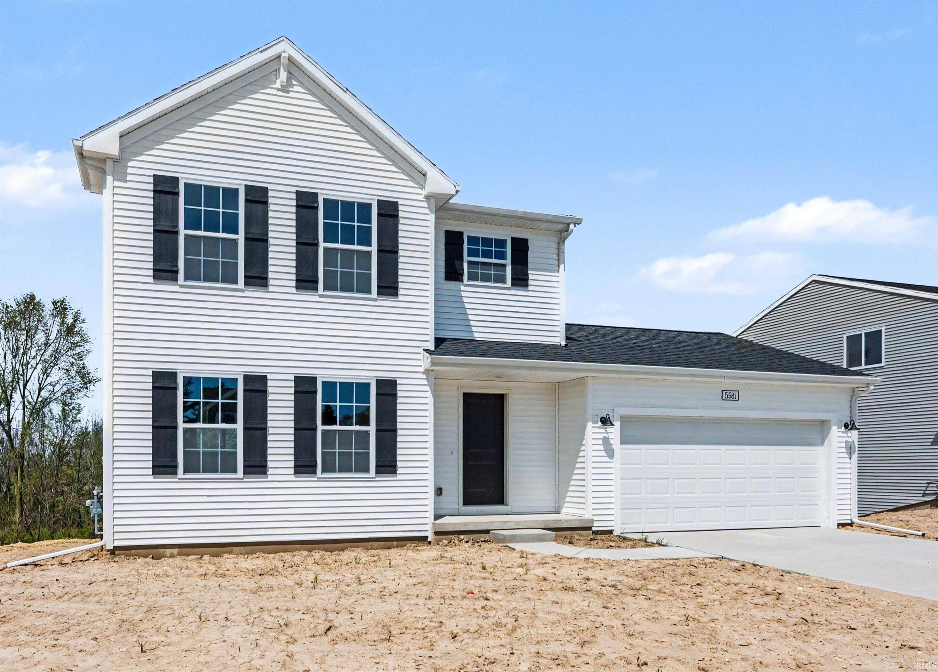 50612 Hunters Edge DR, Elkhart, IN 46514
