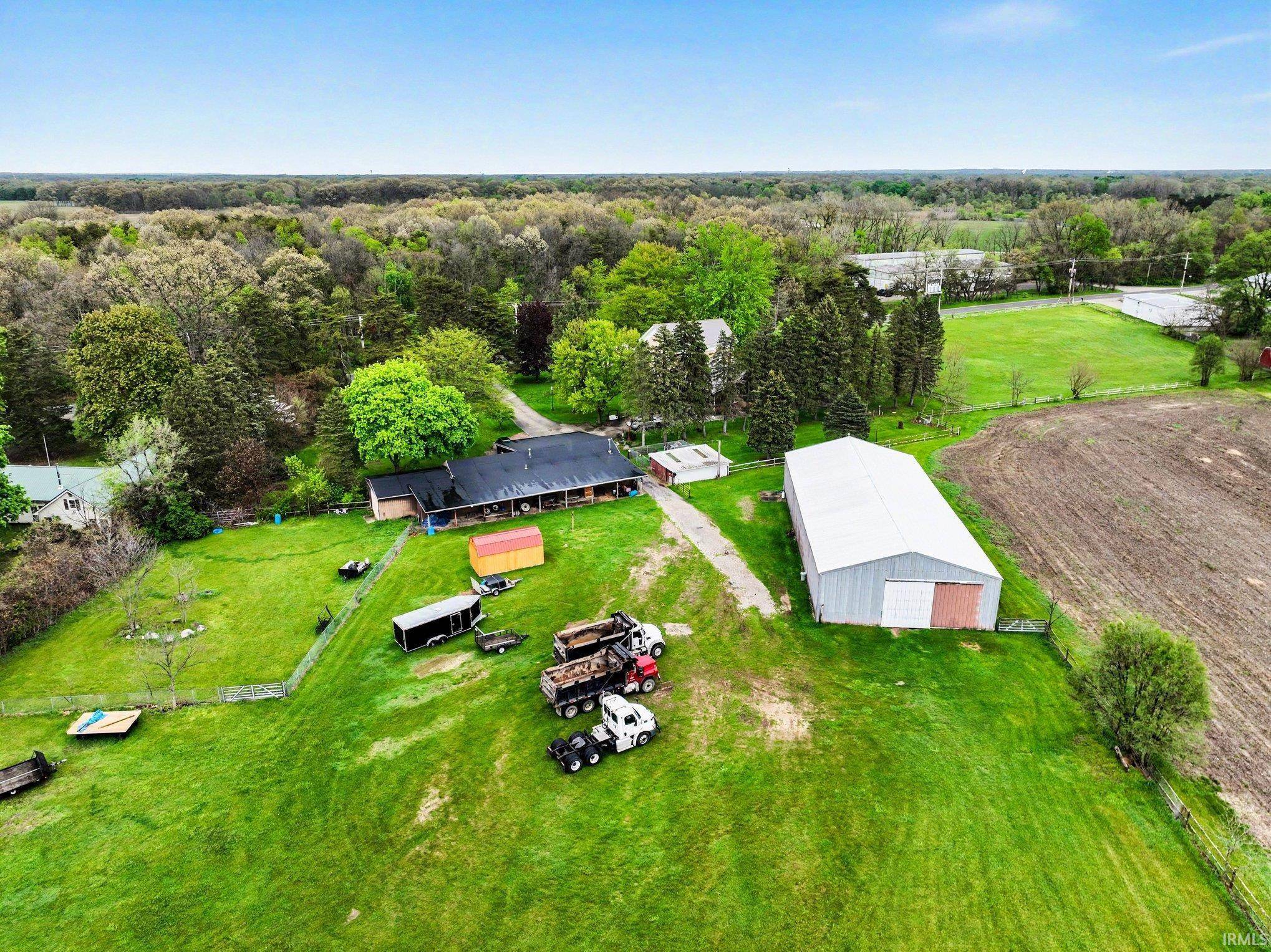 53857 County Road 5 ***, Elkhart, IN 46514