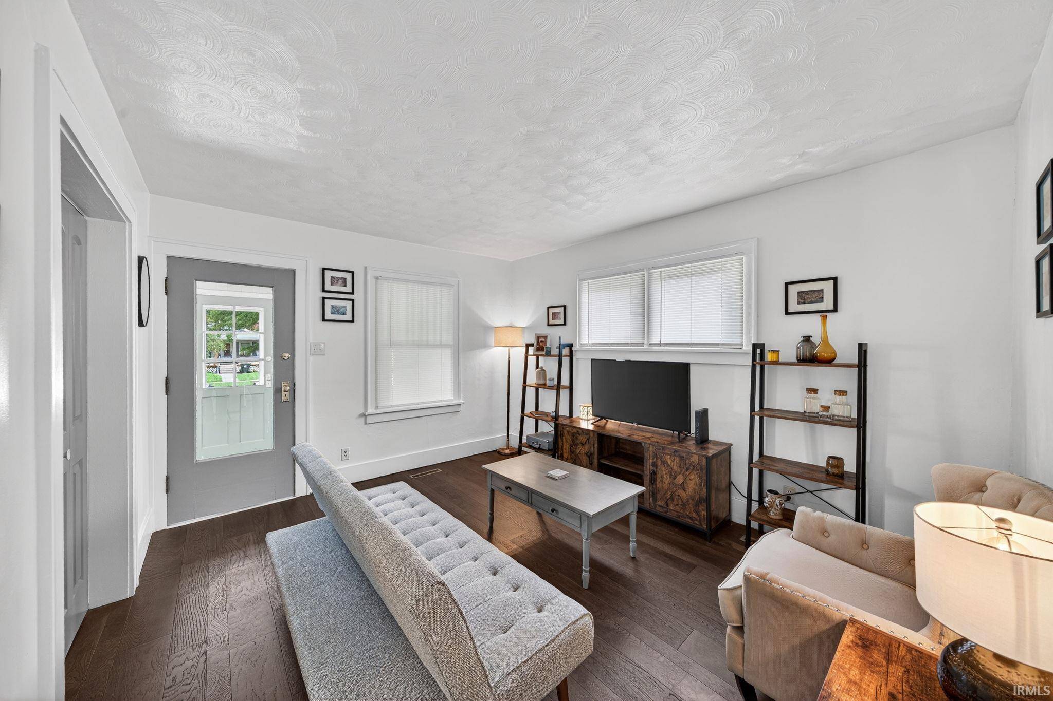 501 S 31st ST, South Bend, IN 46615