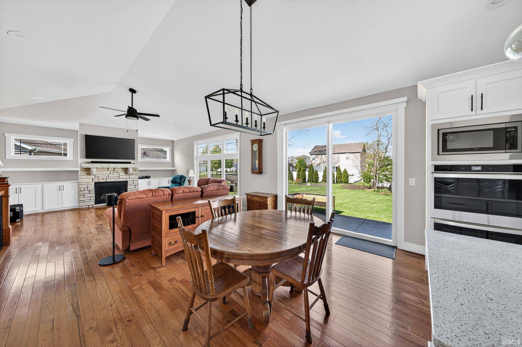 54761 Salem Farms CT, Osceola, IN 46561-8767