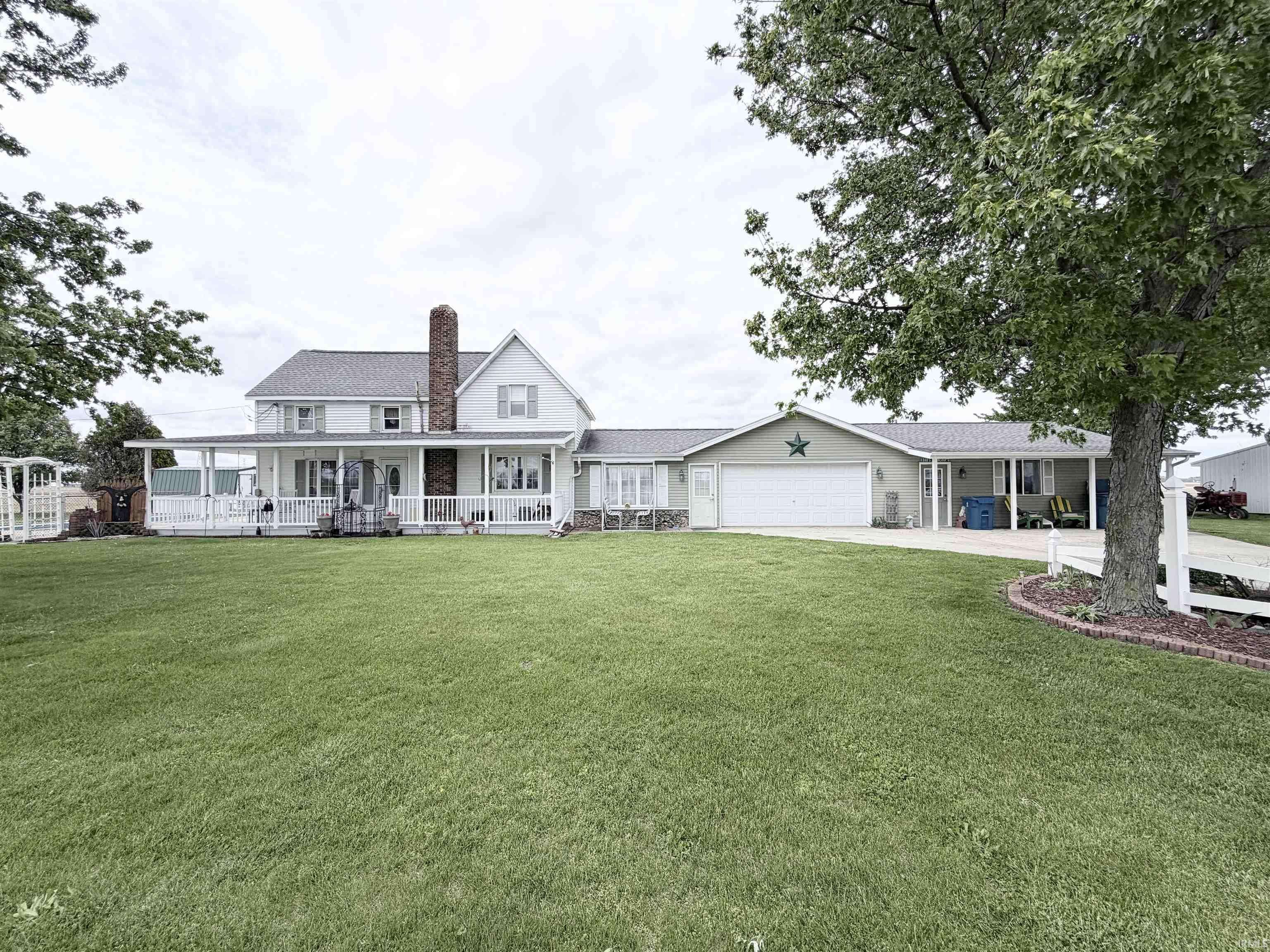 8902 S 900 E RD, Walkerton, IN 46574