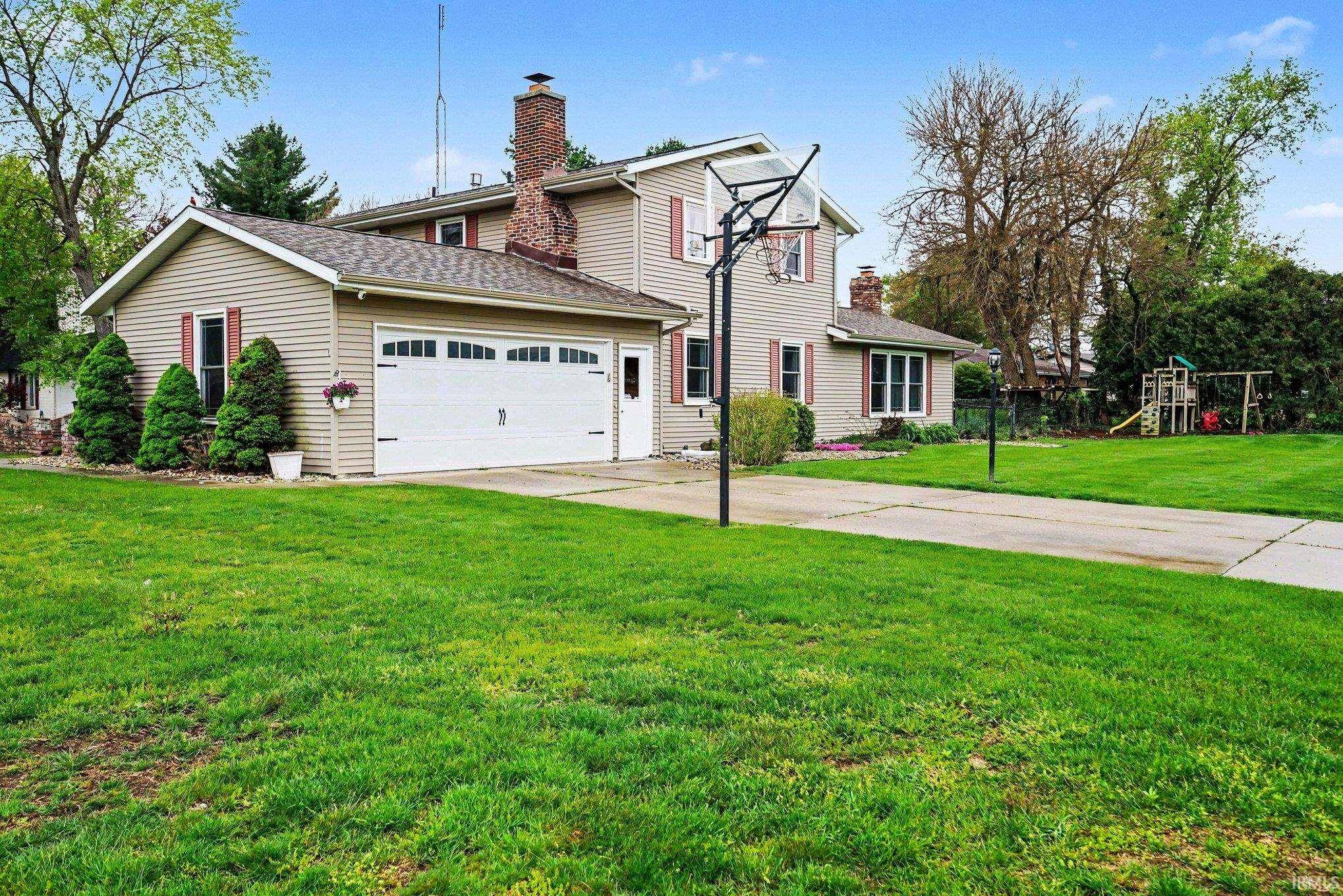 3004 Marshwood RD, Goshen, IN 46528