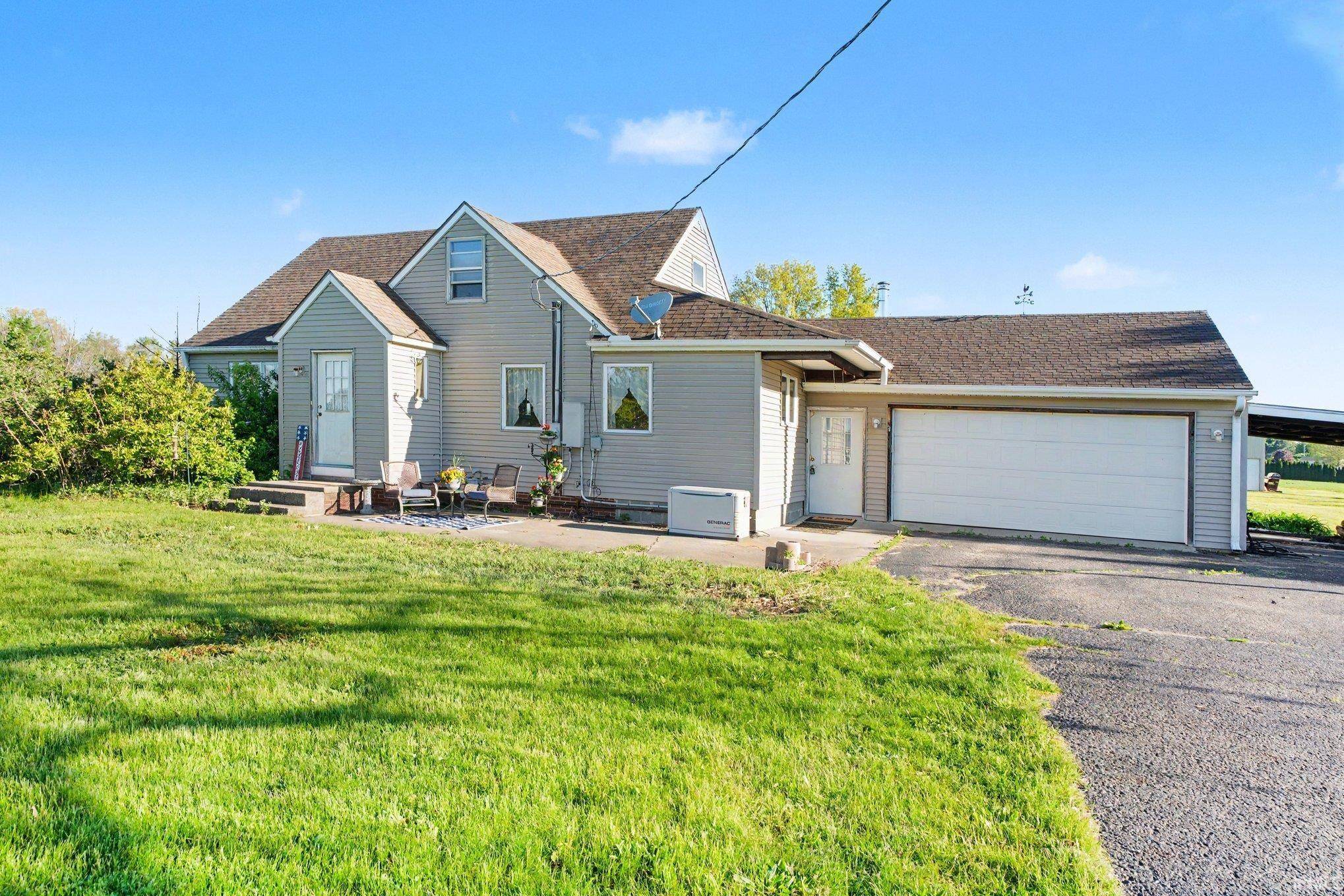 58399 Crumstown HWY, South Bend, IN 46619