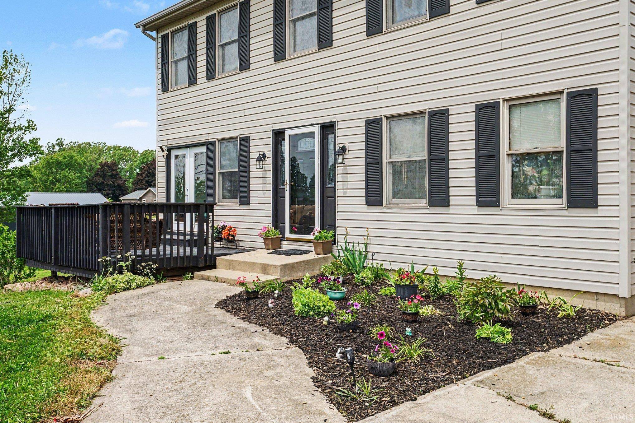 29901 County Road 26 ***, Elkhart, IN 46517-9496