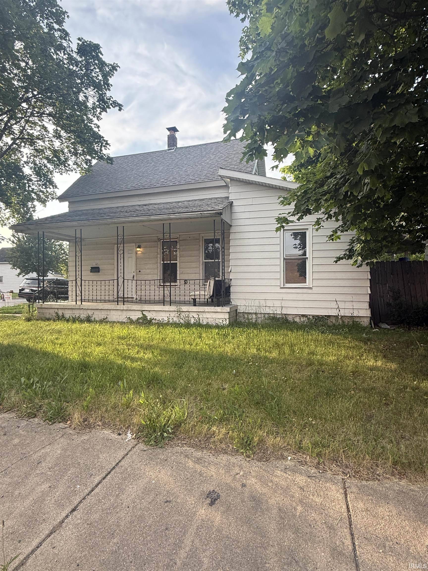 202 N Brookfield ST, South Bend, IN 46628
