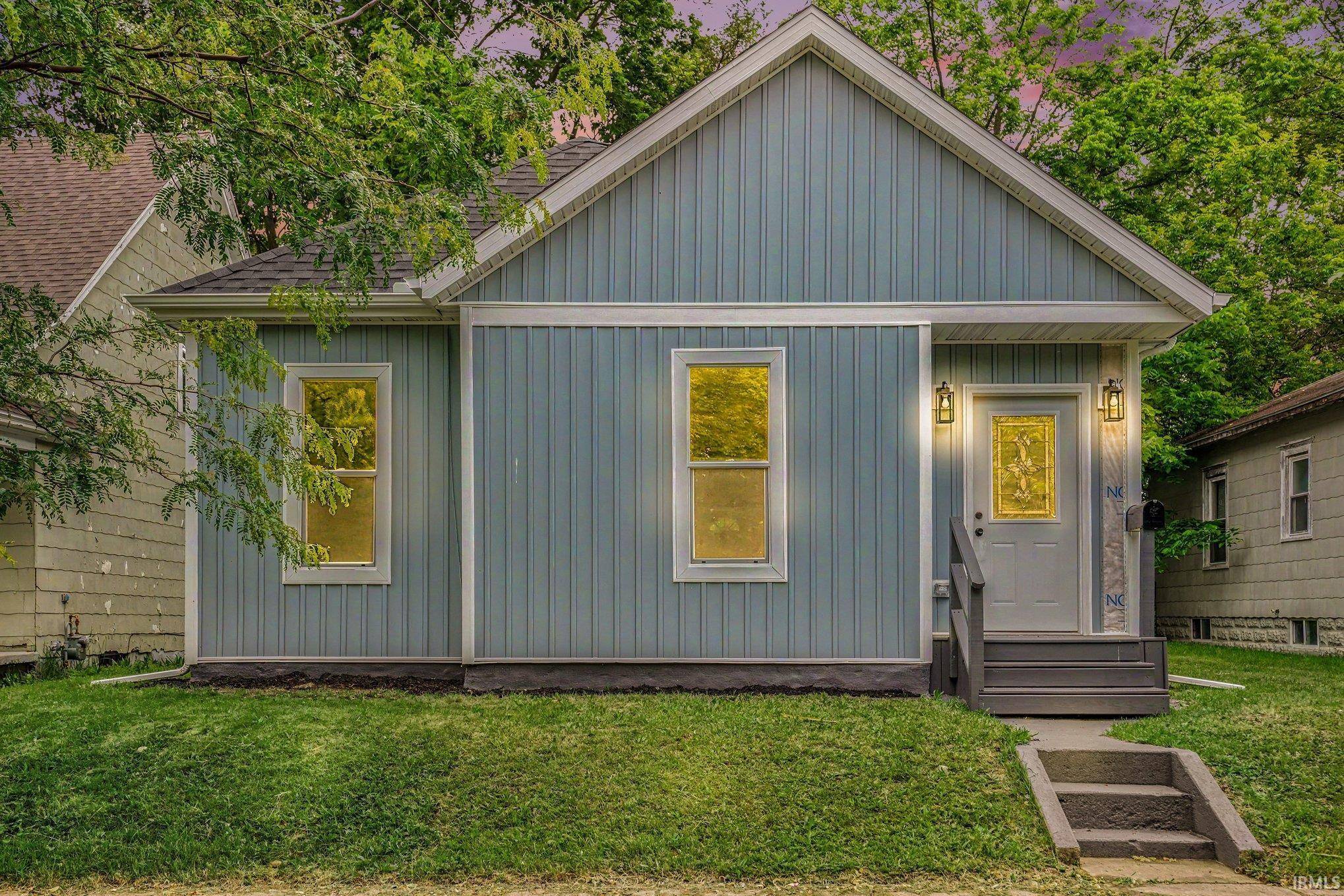 612 N Frances ST, South Bend, IN 46617-2021
