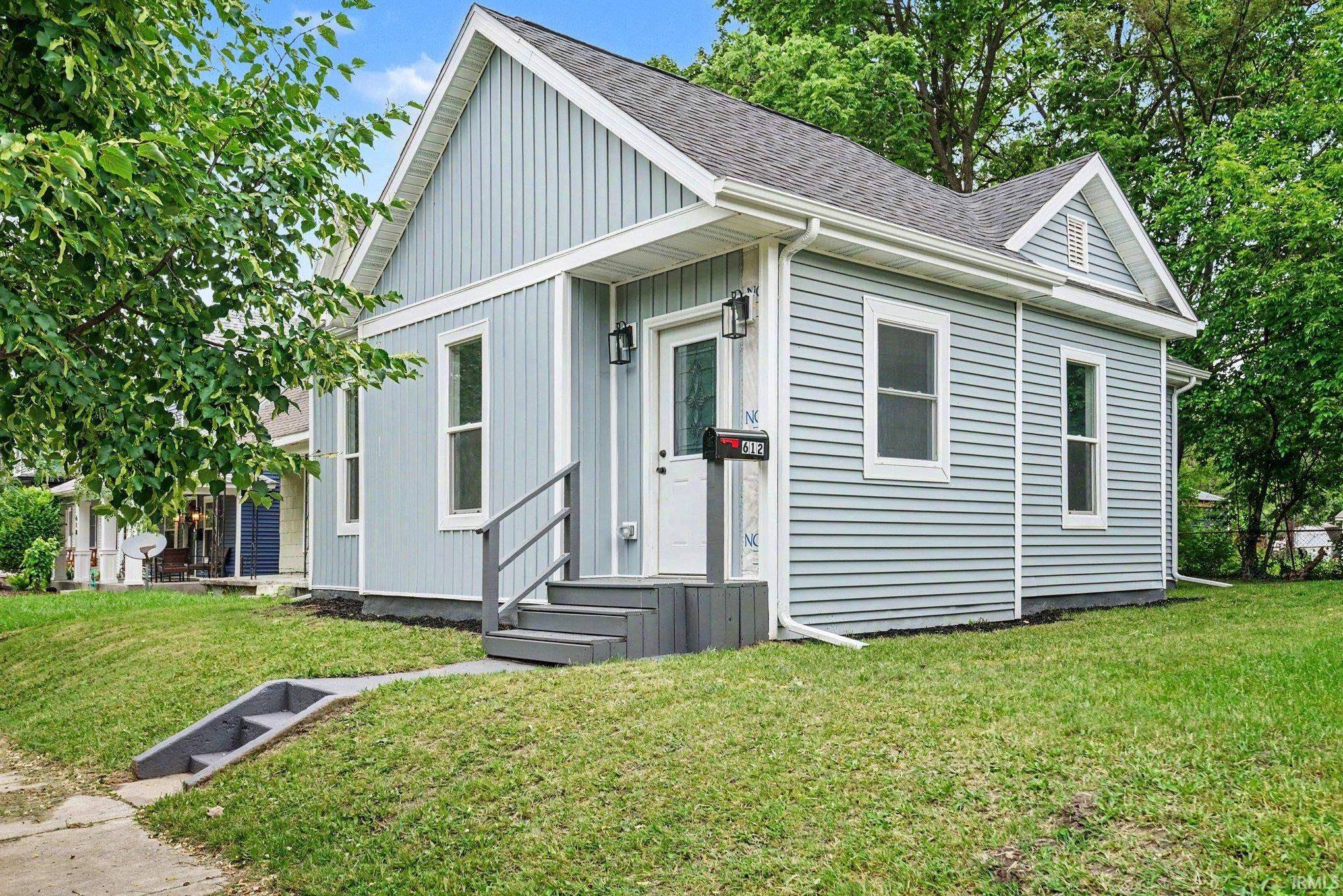 612 N Frances ST, South Bend, IN 46617-2021