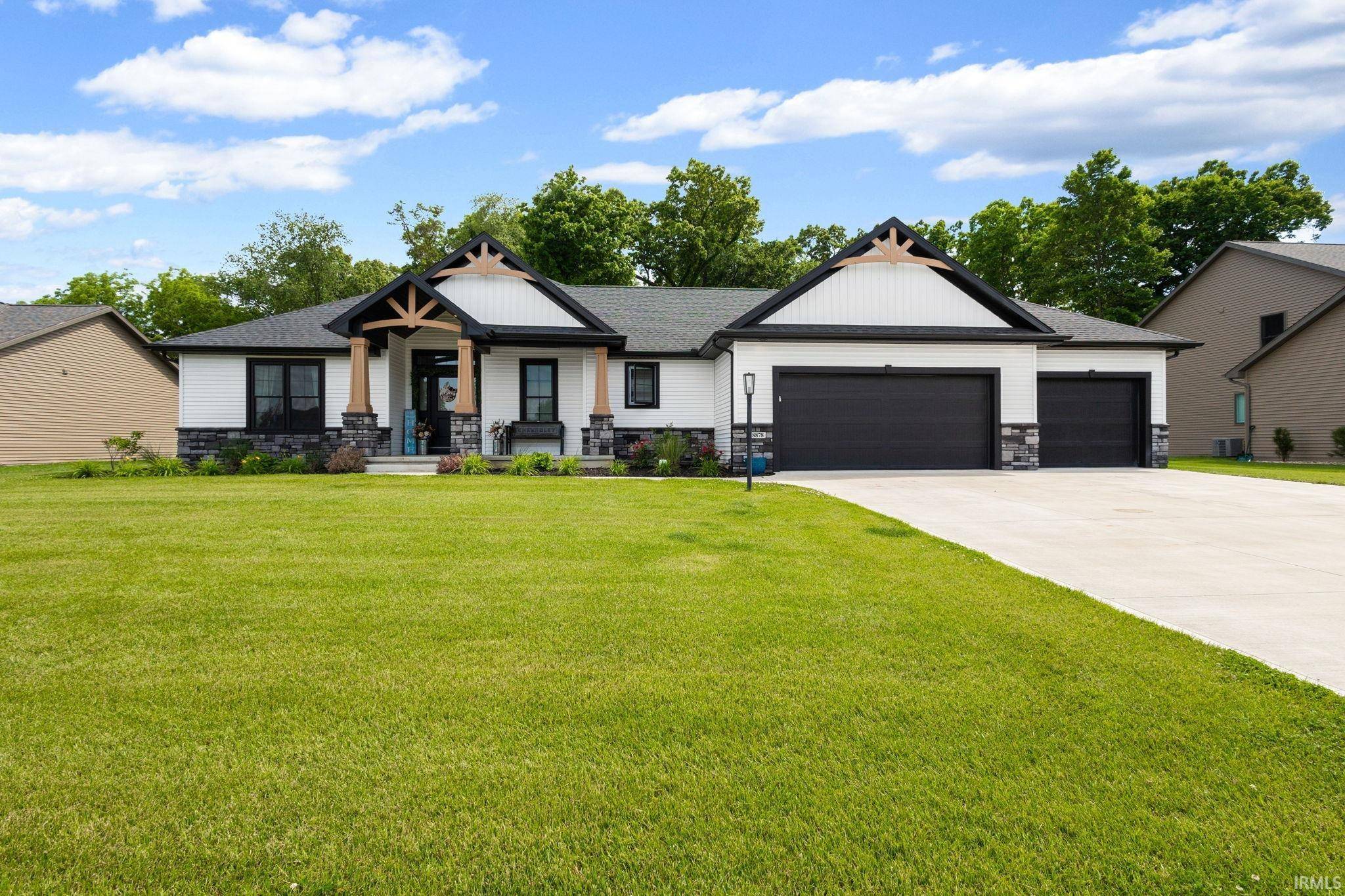 28878 Bernice DR, Elkhart, IN 46517