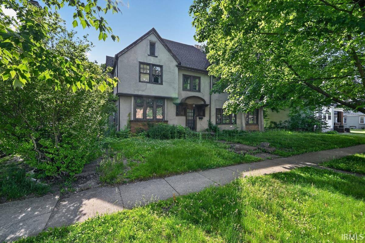 608 N Michigan ST, Plymouth, IN 46563-1530