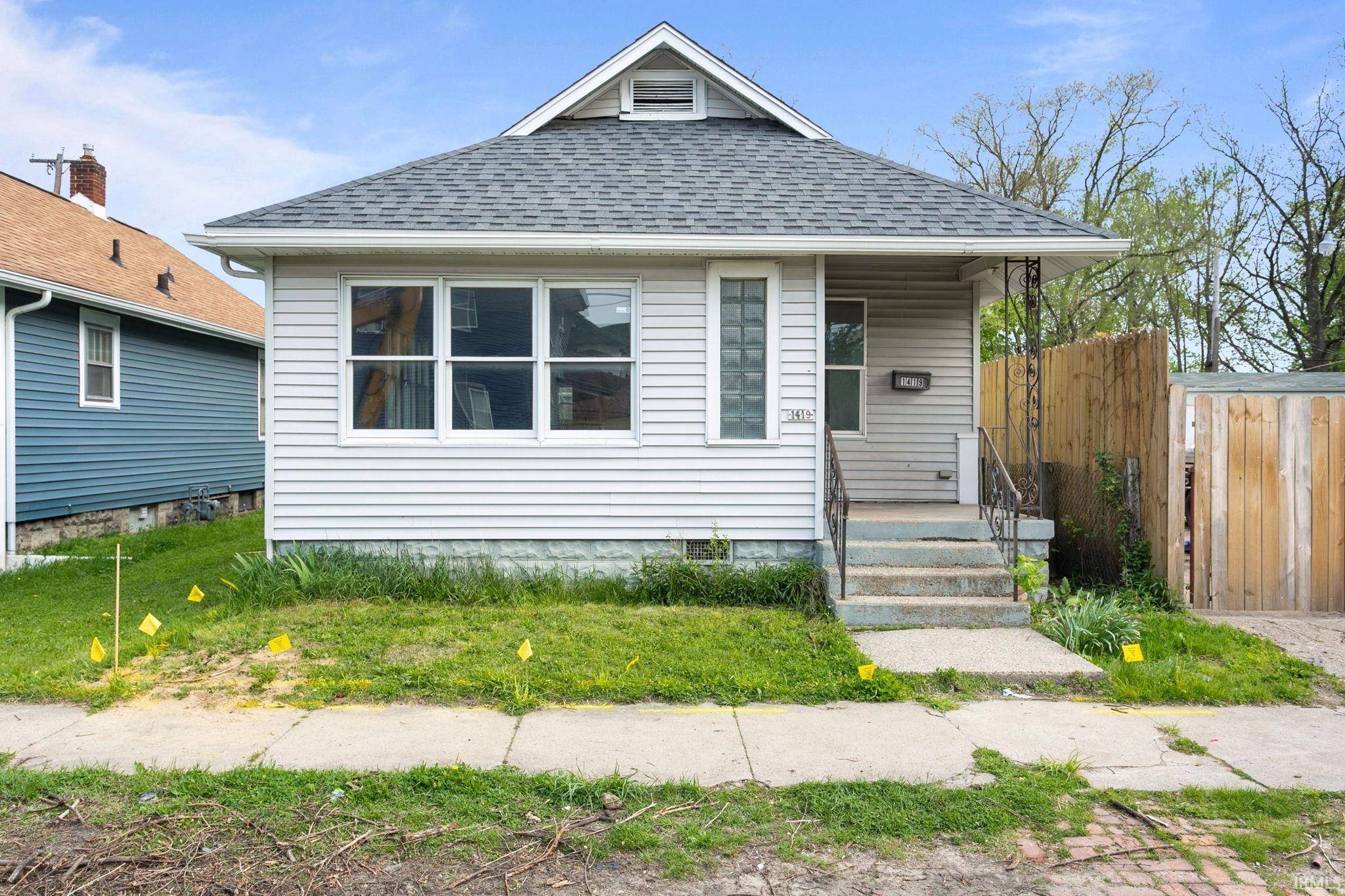 1419 Van Buren ST, South Bend, IN 46628