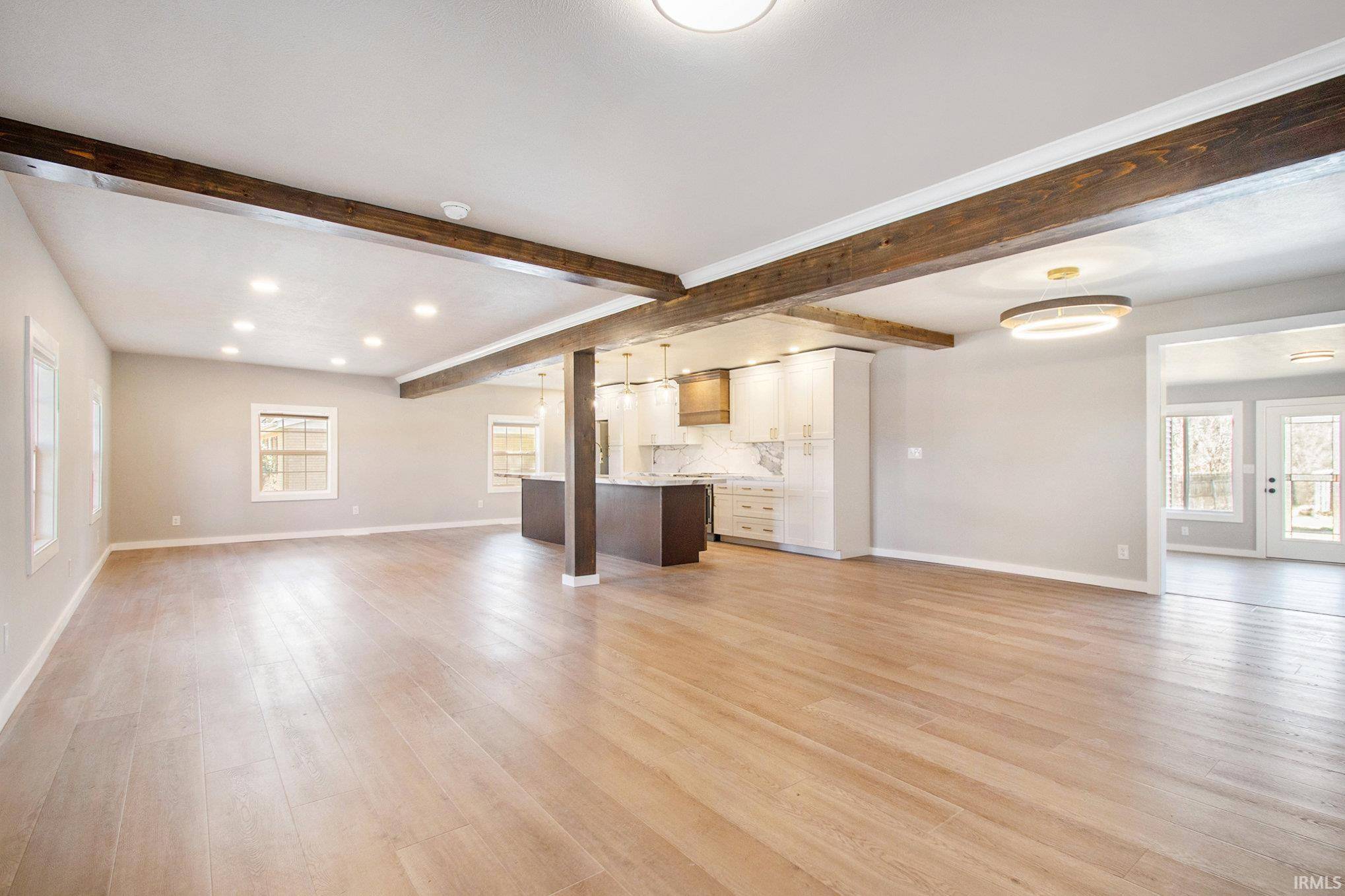 62583 Orange RD, South Bend, IN 46614-9660