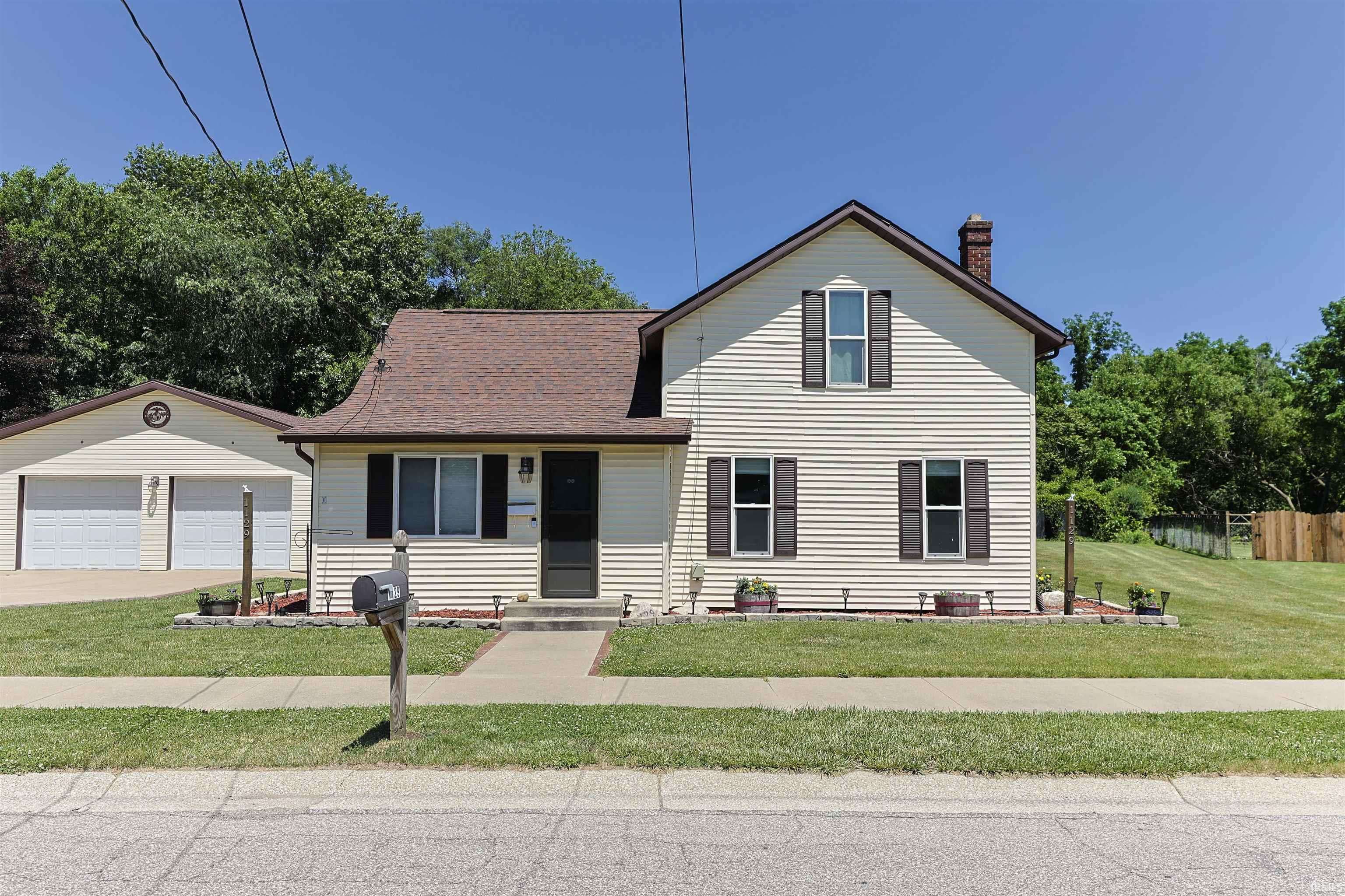 1129 Harrison ST, Walkerton, IN 46574