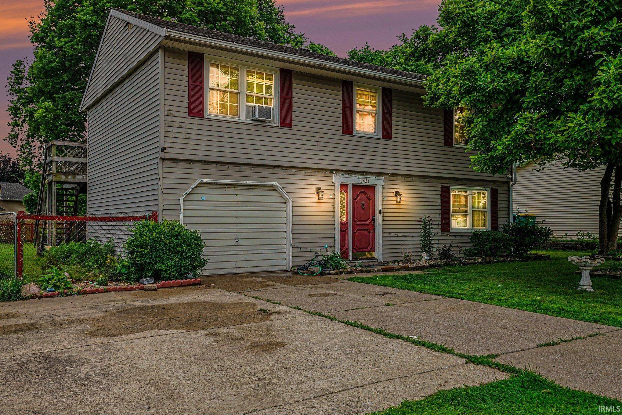 2421 E 5th ST, Mishawaka, IN 46544