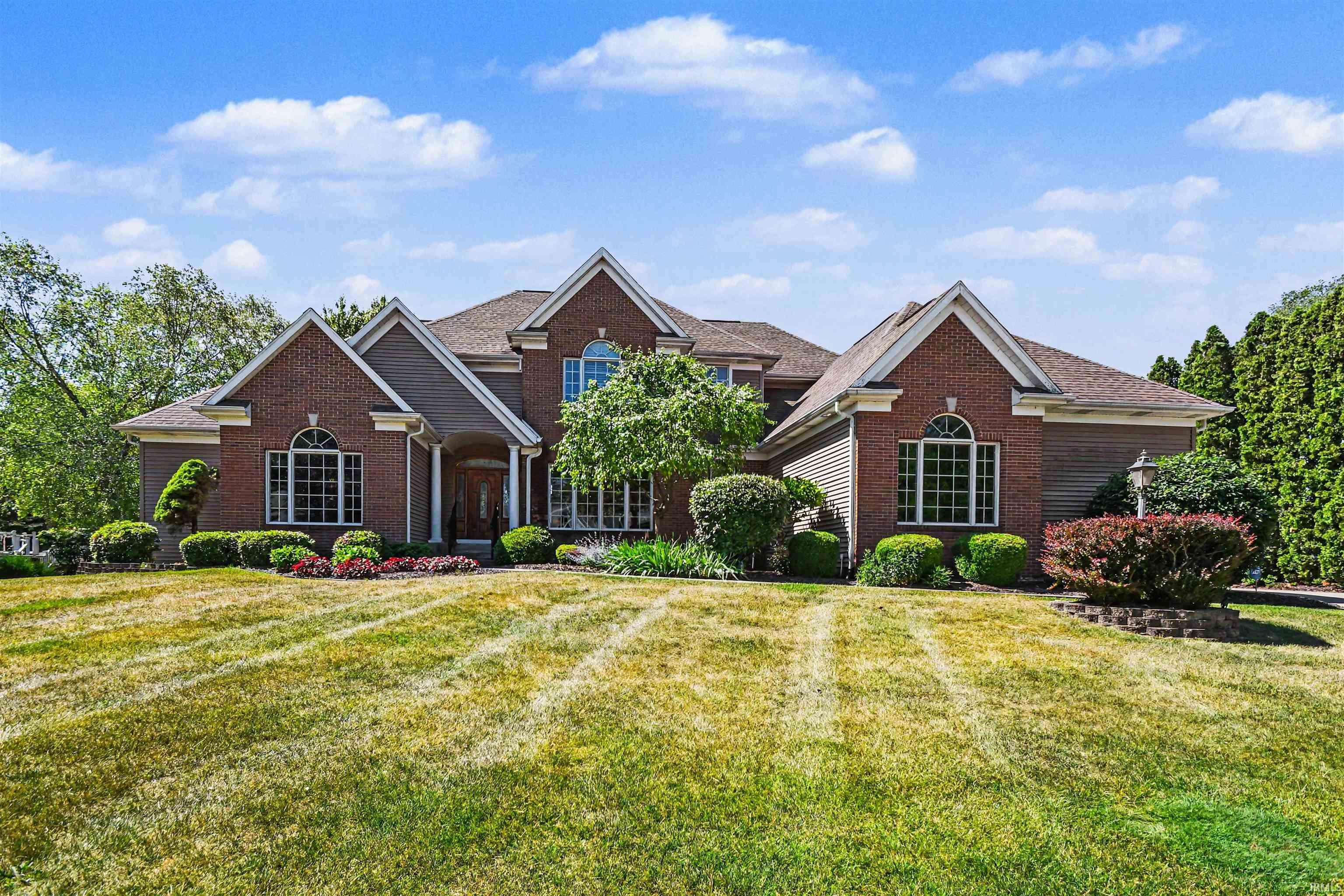 14244 Northampton DR, Granger, IN 46530-4940