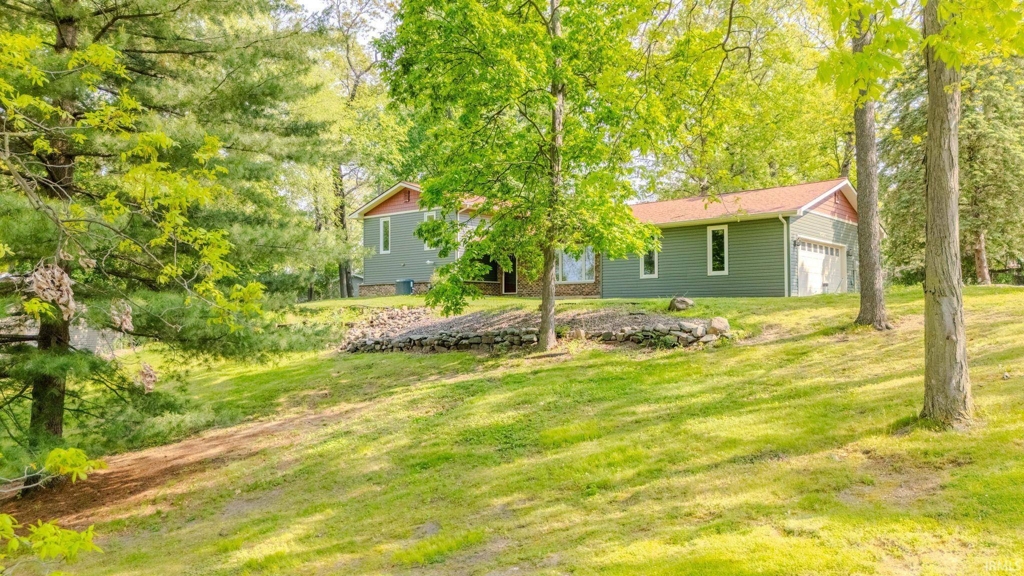 2340 E Kemo AVE, Warsaw, IN 46582