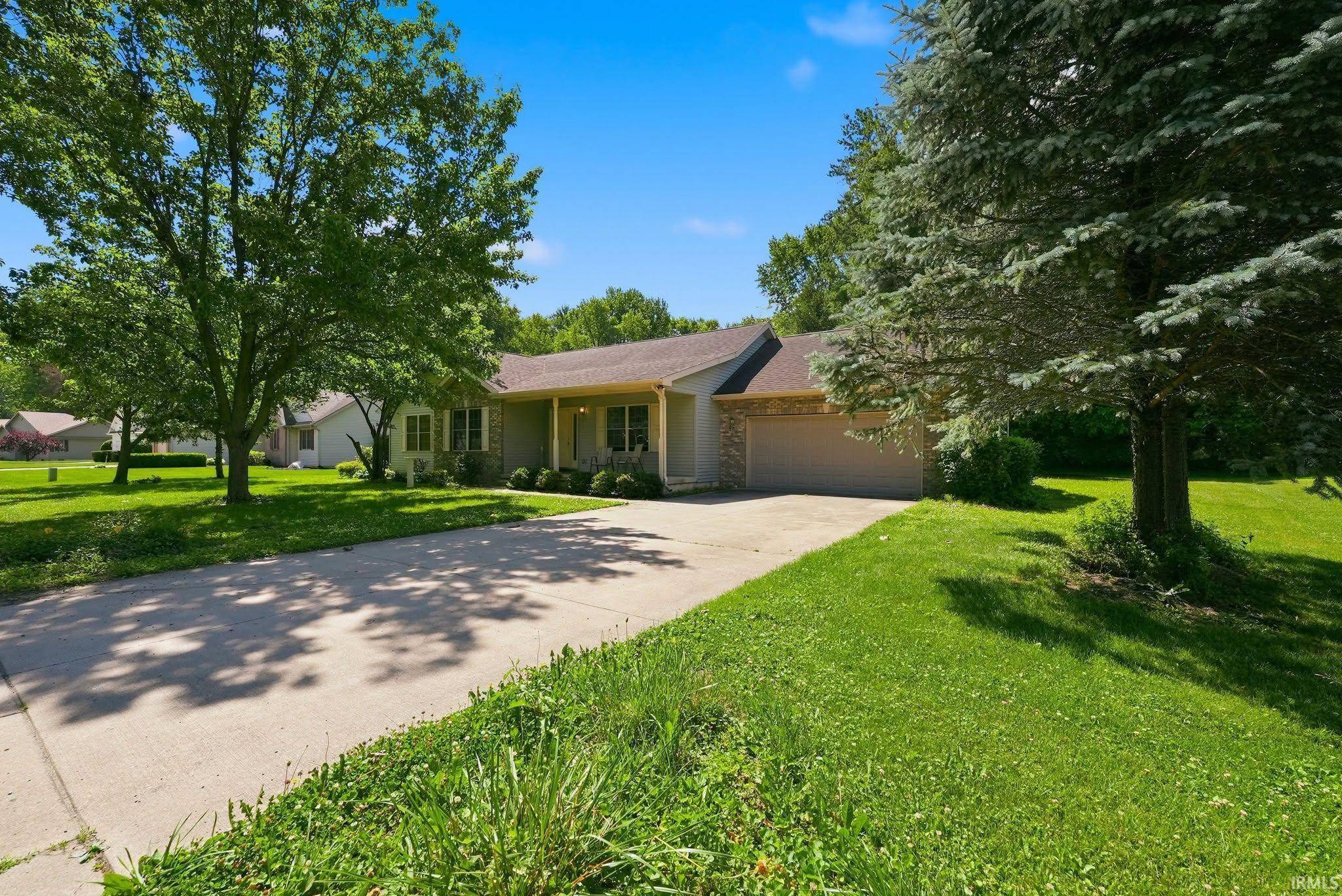 1100 Warana DR, Plymouth, IN 46563