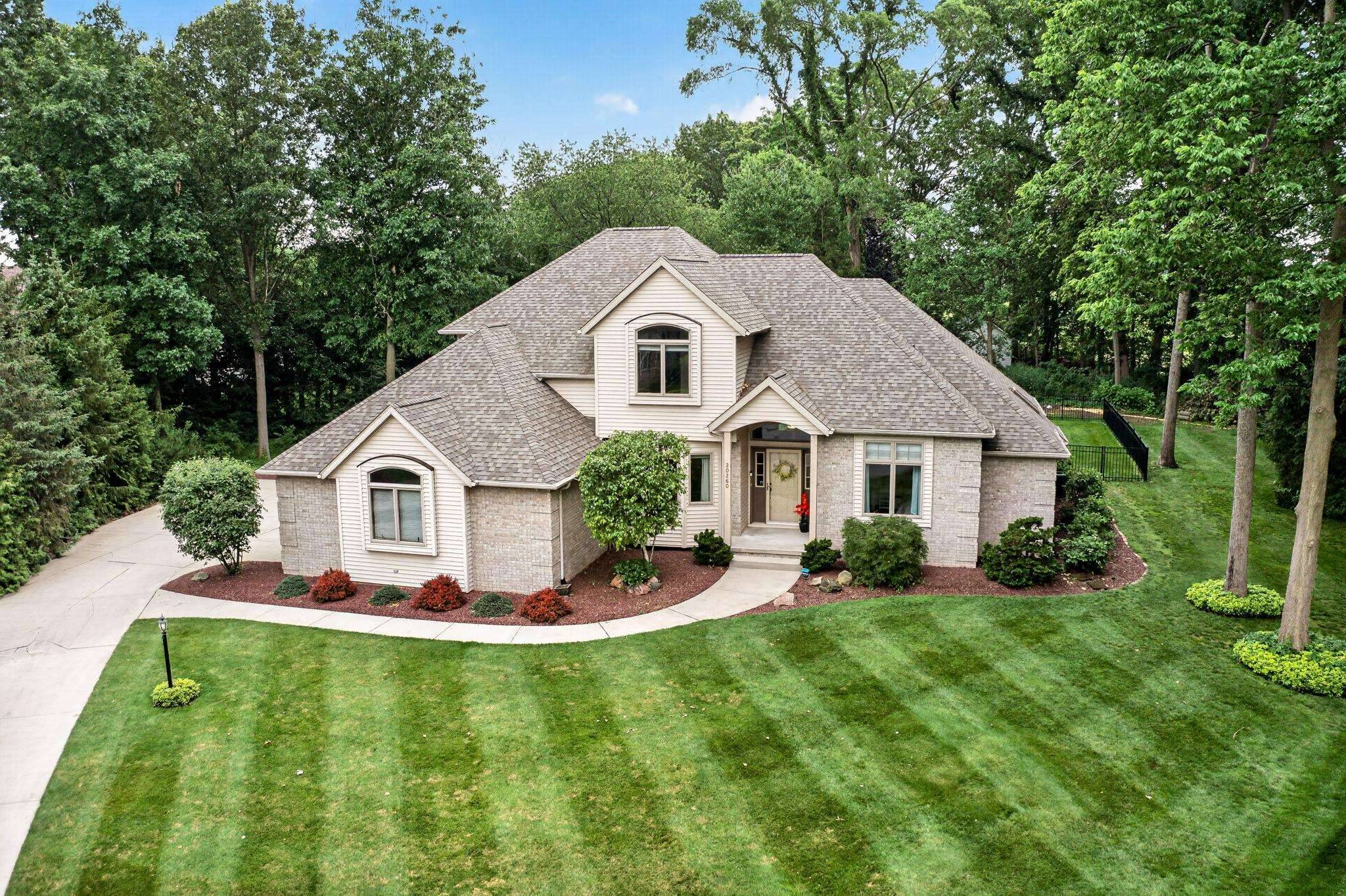 20260 Fieldstone Crossing DR, Goshen, IN 46528