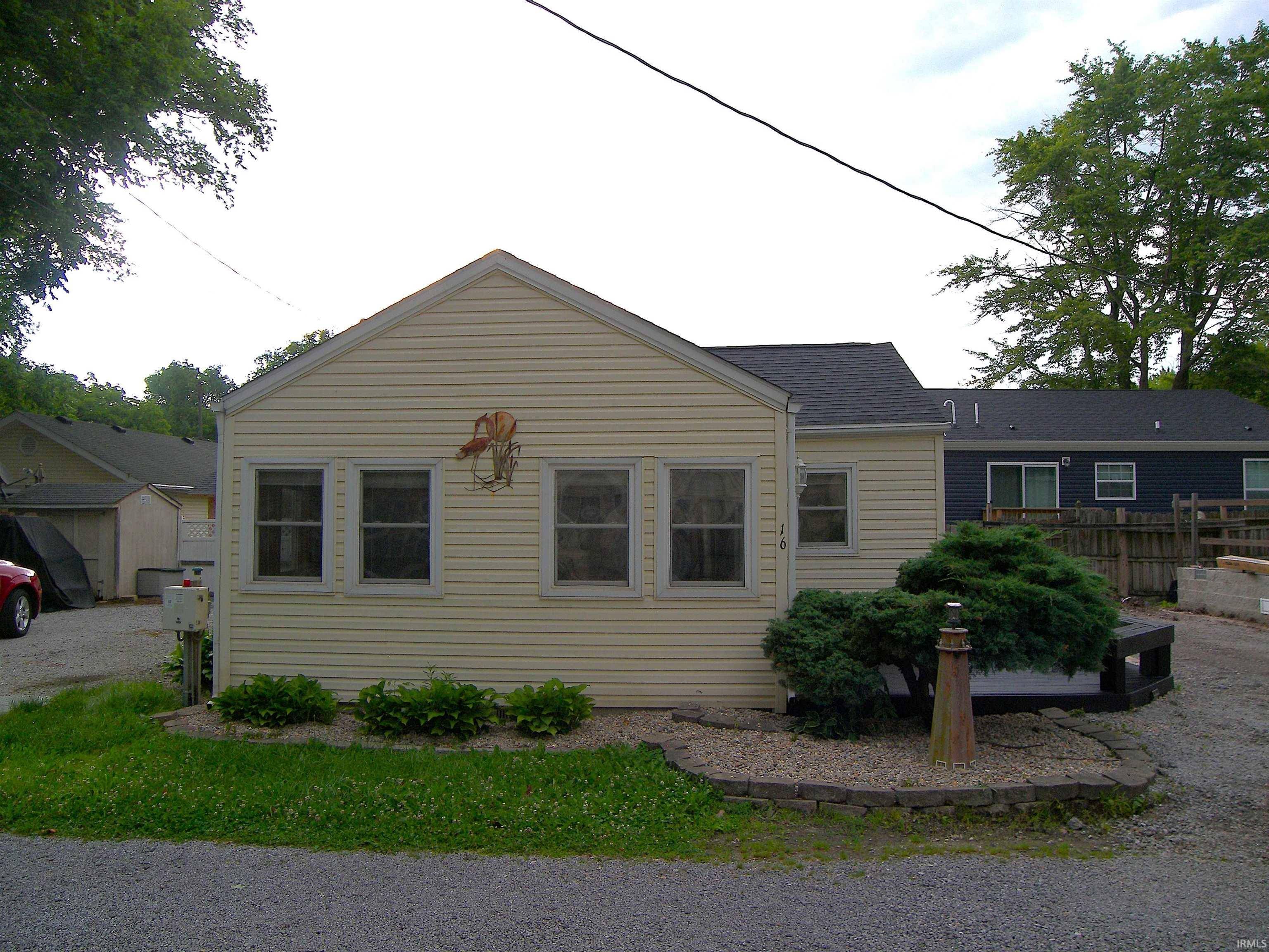 16 EMS B57 LN, Warsaw, IN 46582