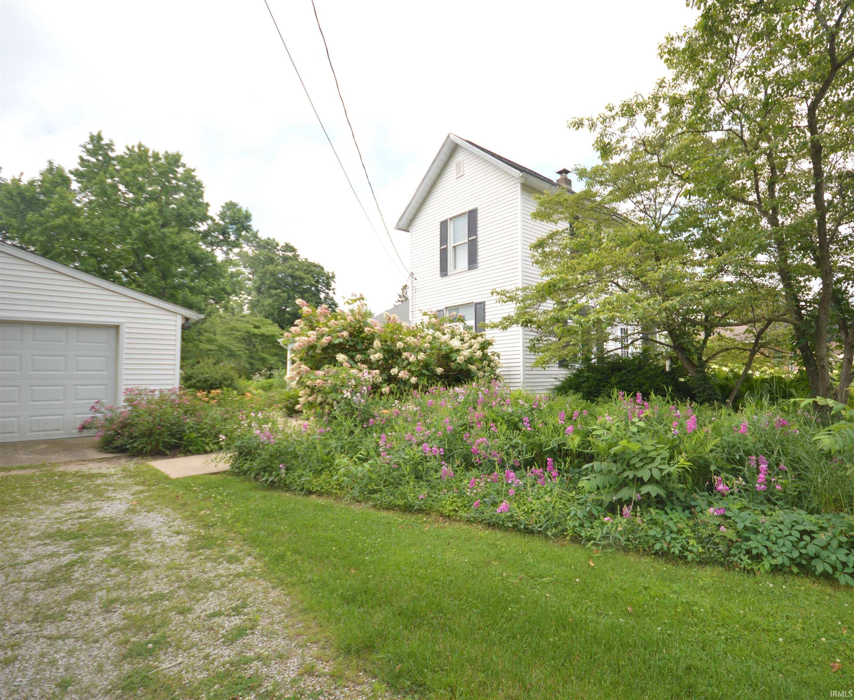 705 Virginia ST, Walkerton, IN 46574