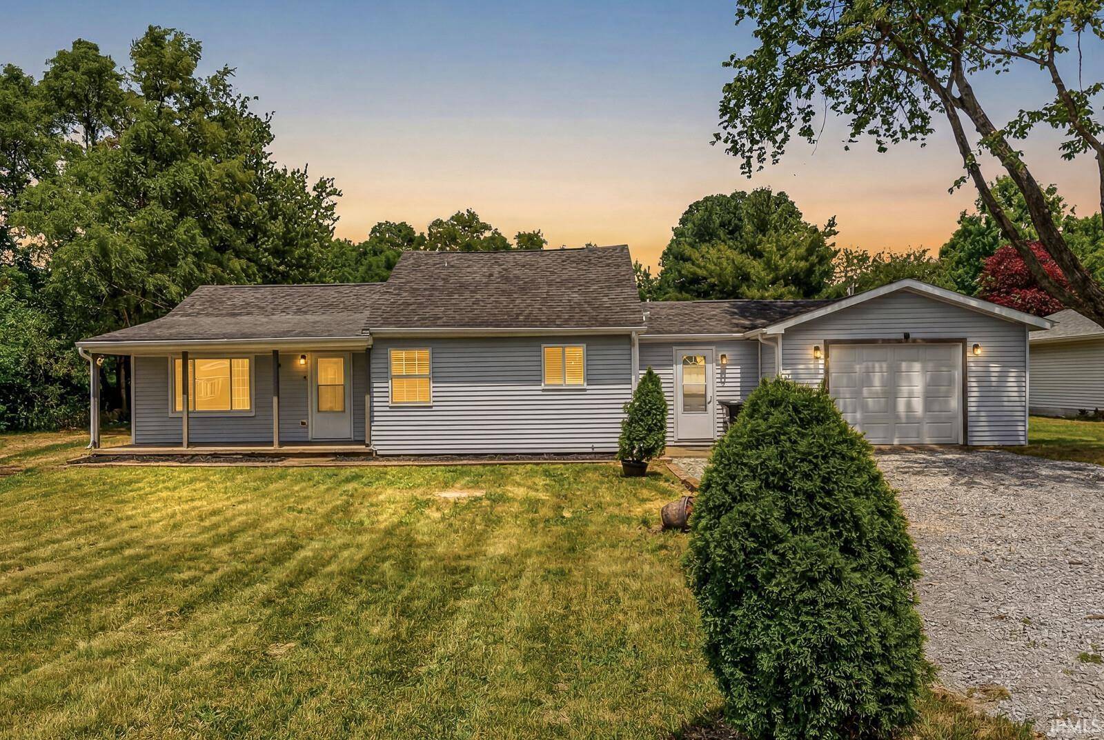 10601 Toledo AVE, Osceola, IN 46561