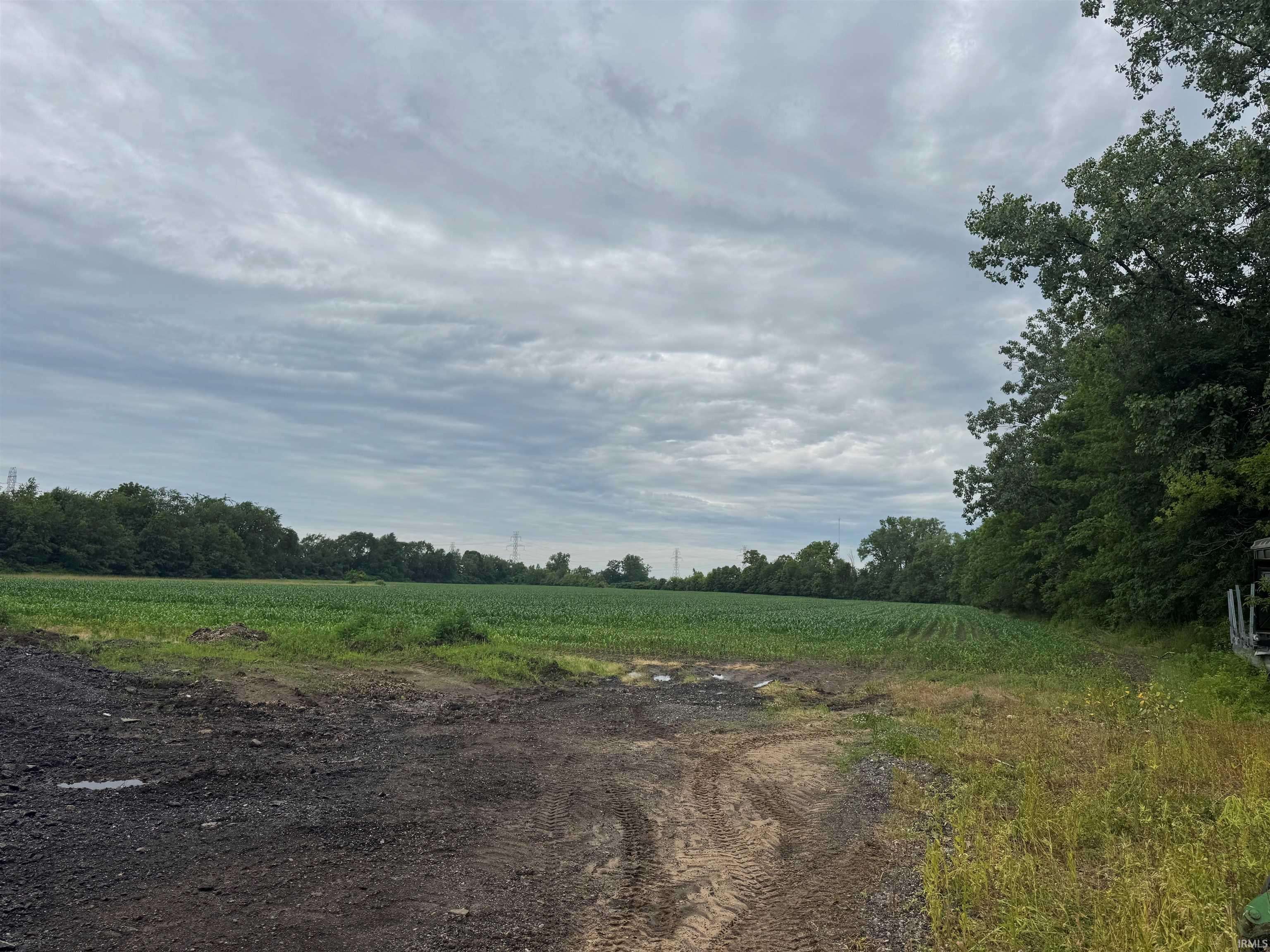 31890 Edison RD, New Carlisle, IN 46552