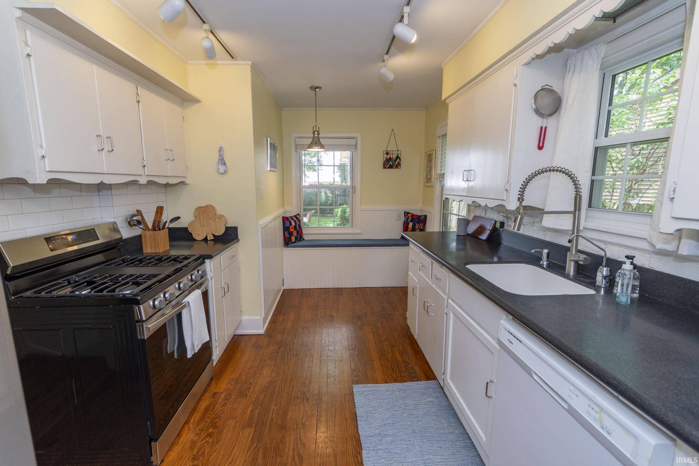 324 Bercliff Dr. ***, South Bend, IN 46615-3102