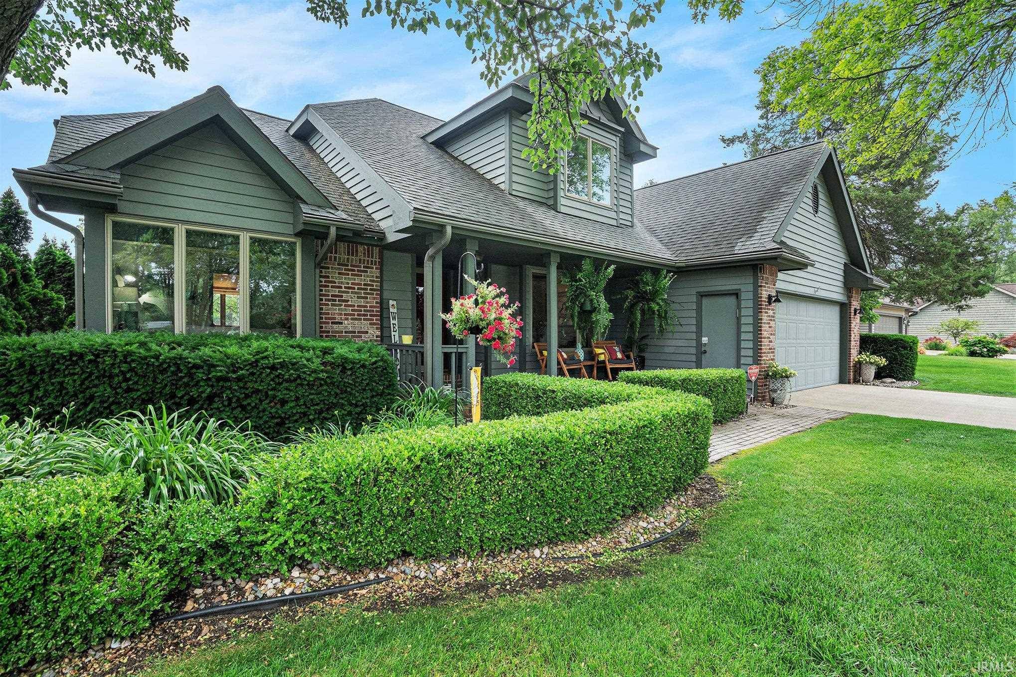 54454 Heron Cove LN, Elkhart, IN 46516
