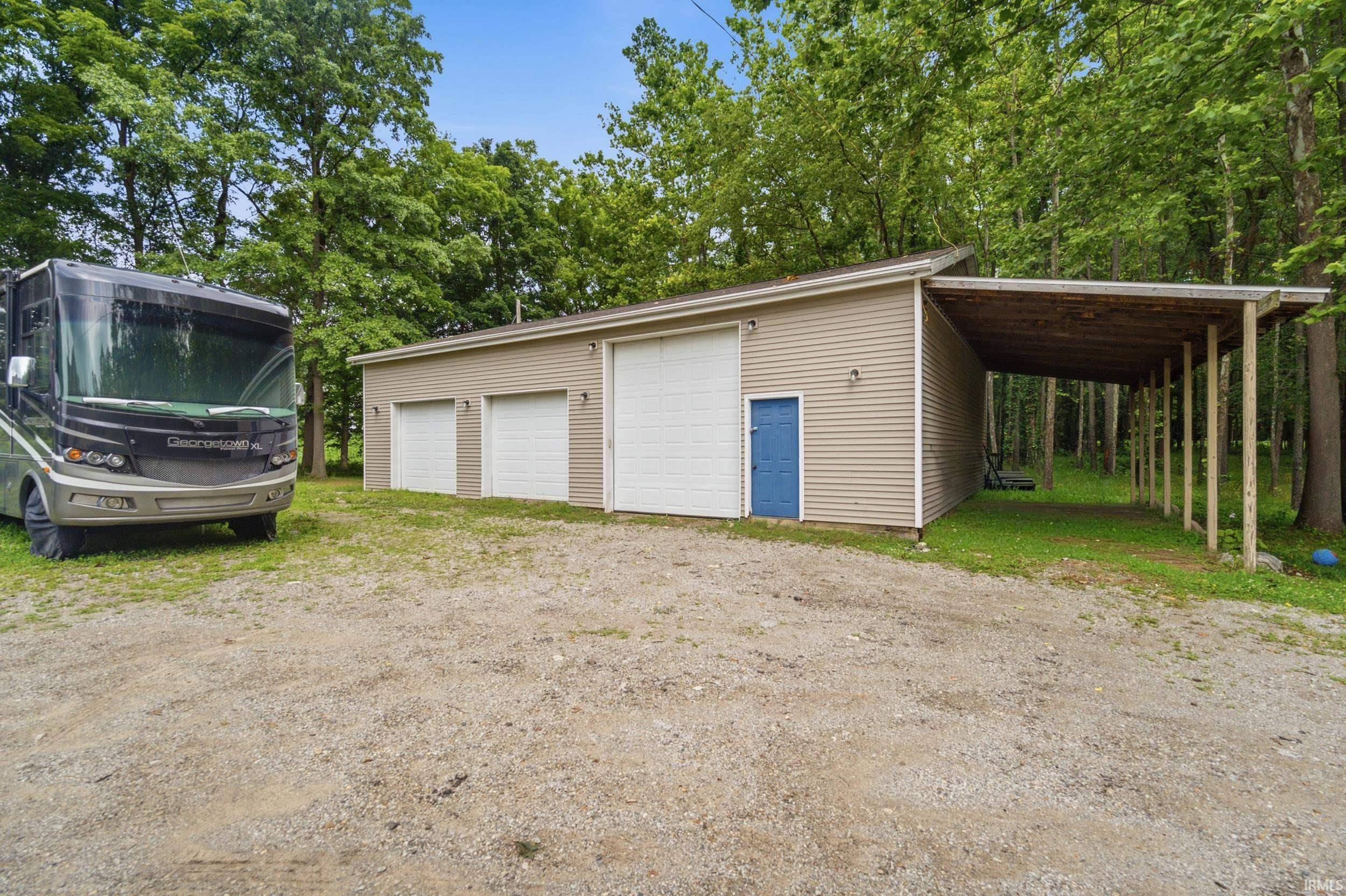 13333 11B RD, Plymouth, IN 46563-9145